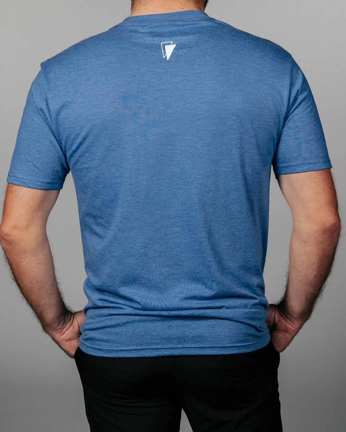 Fashionable Look Primo Blue Birdie Tee