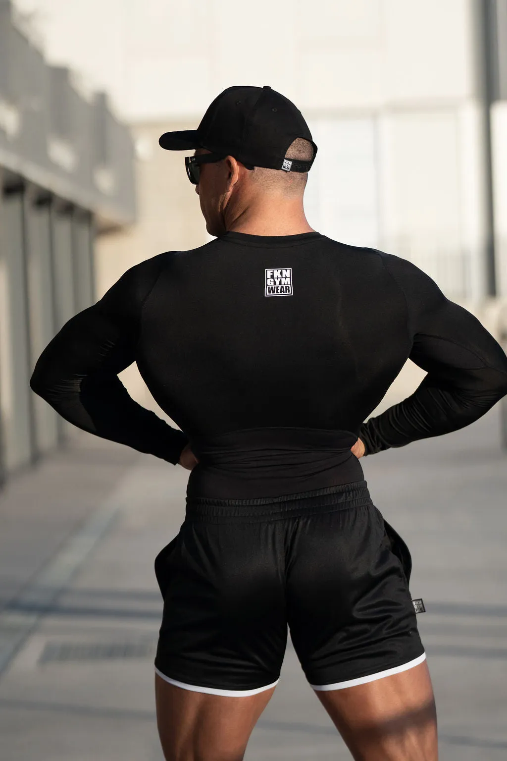 PUMPD | Men's Long Sleeve Compression Gym Top / Rashie | Black