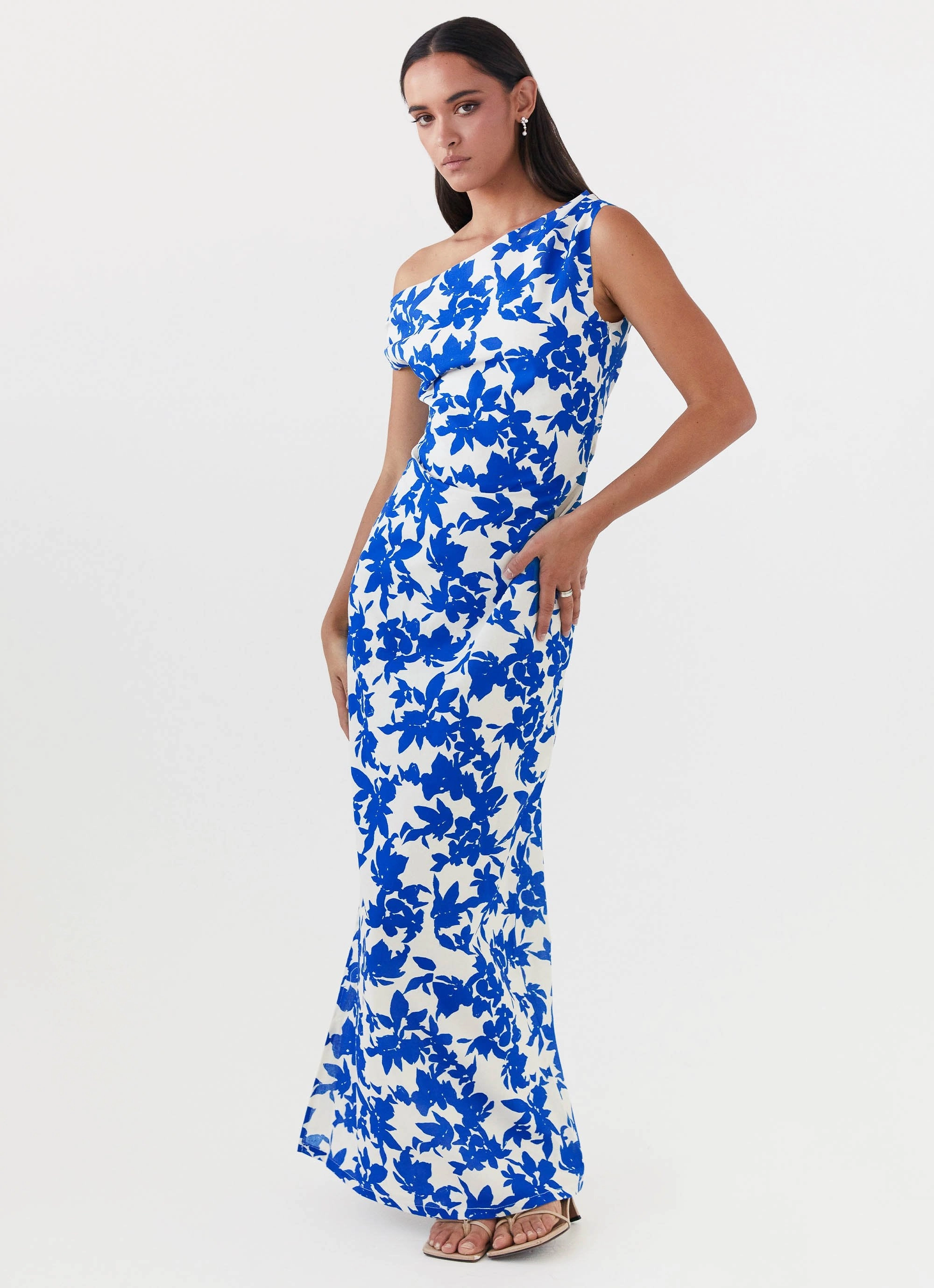 Smart Texture Relaxed Style Pyper Off Shoulder Maxi Dress - Blue Floral