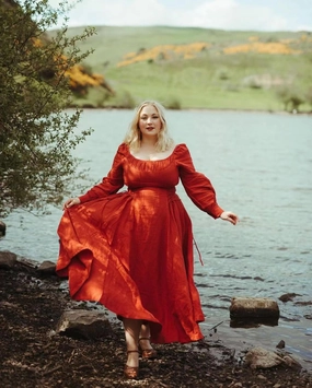 Daily Motion Ylang 15 | maxi Lace-up linen dress