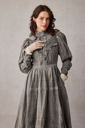 Ultra Soft Handfeel Odor Control Finish MARY 18 | VINTAGE LINEN DRESS GOWN