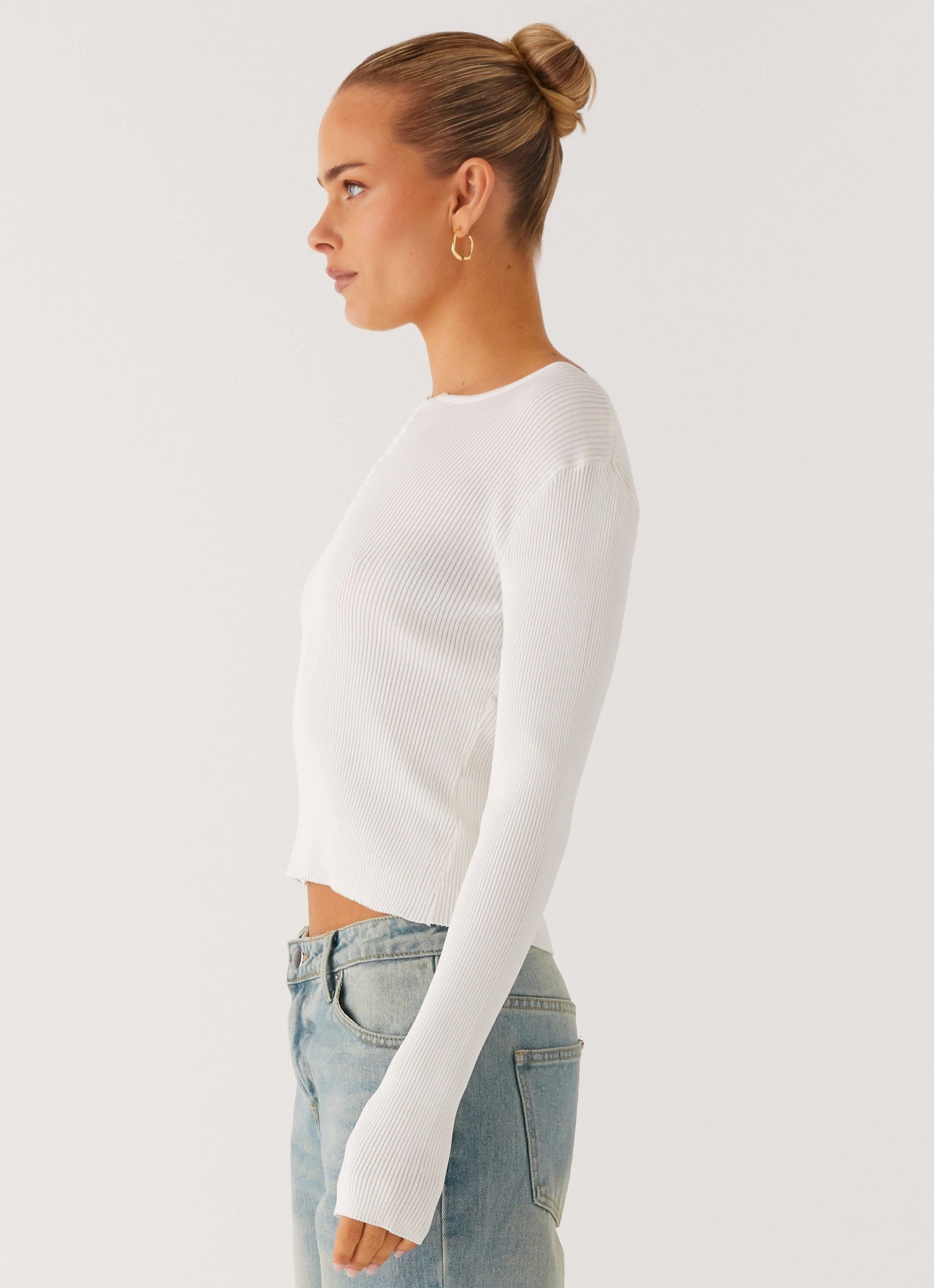 Active Look Wonderwall Lace Up Long Sleeve Top - White