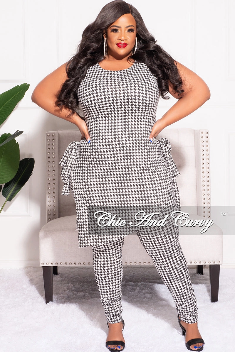 Practical Fit Supportive Waistband Final Sale Plus Size 2pc Sleeveless Top and Pants Set in Black and White Houndstooth Print