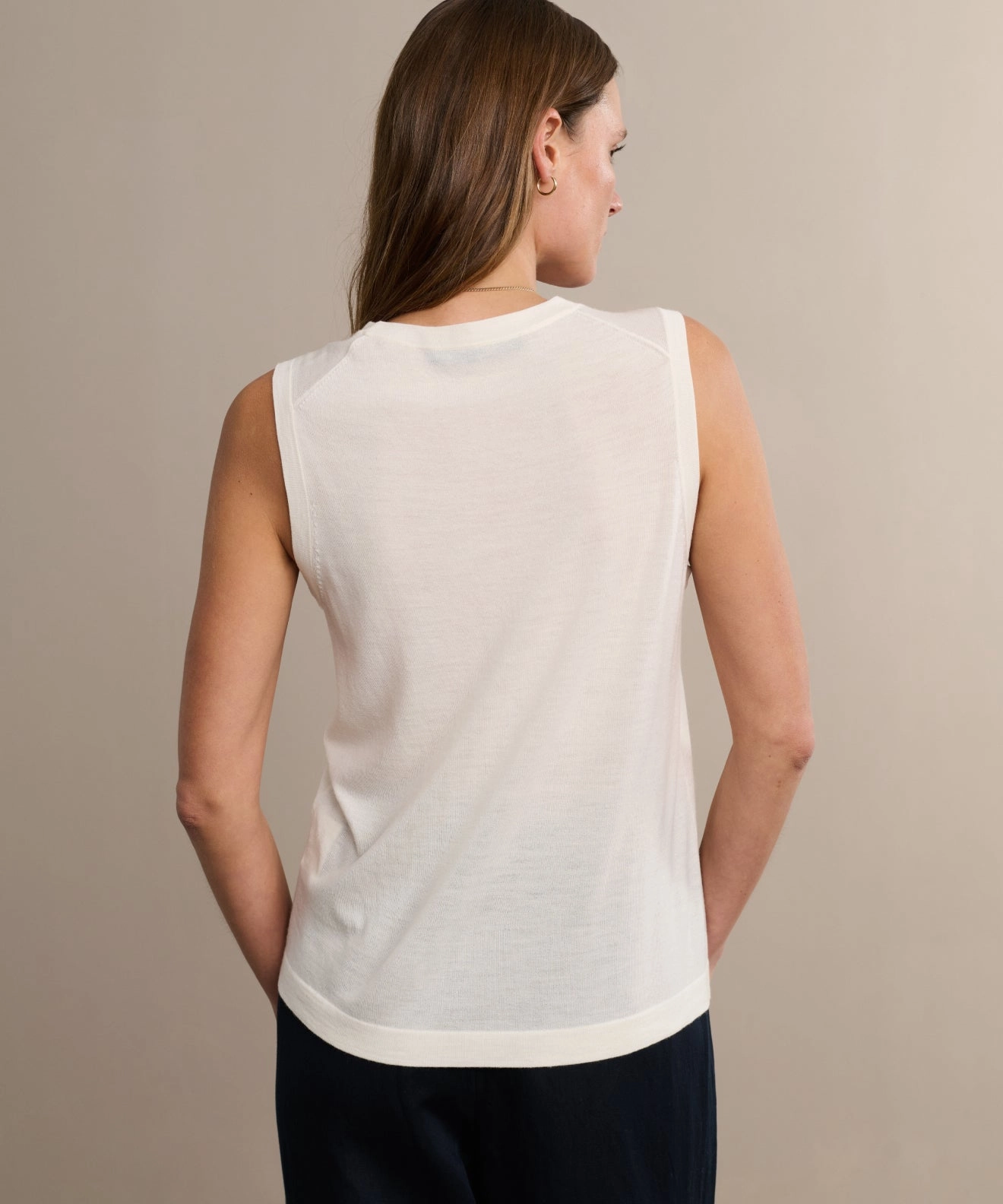 Merino Tank Seamless Construction Design