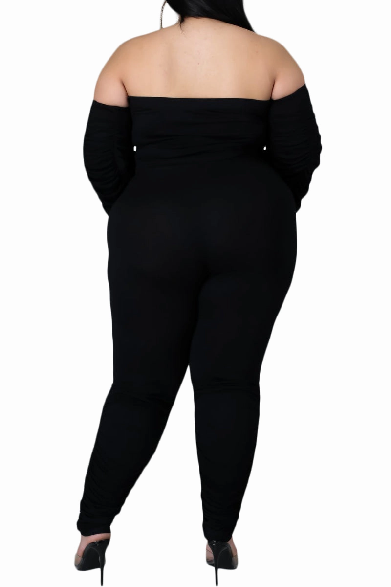 Final Sale Plus Size 2-Piece Set Ruched Top and Pants Set in Black Active Comfort Fit Comfortable Look Wear