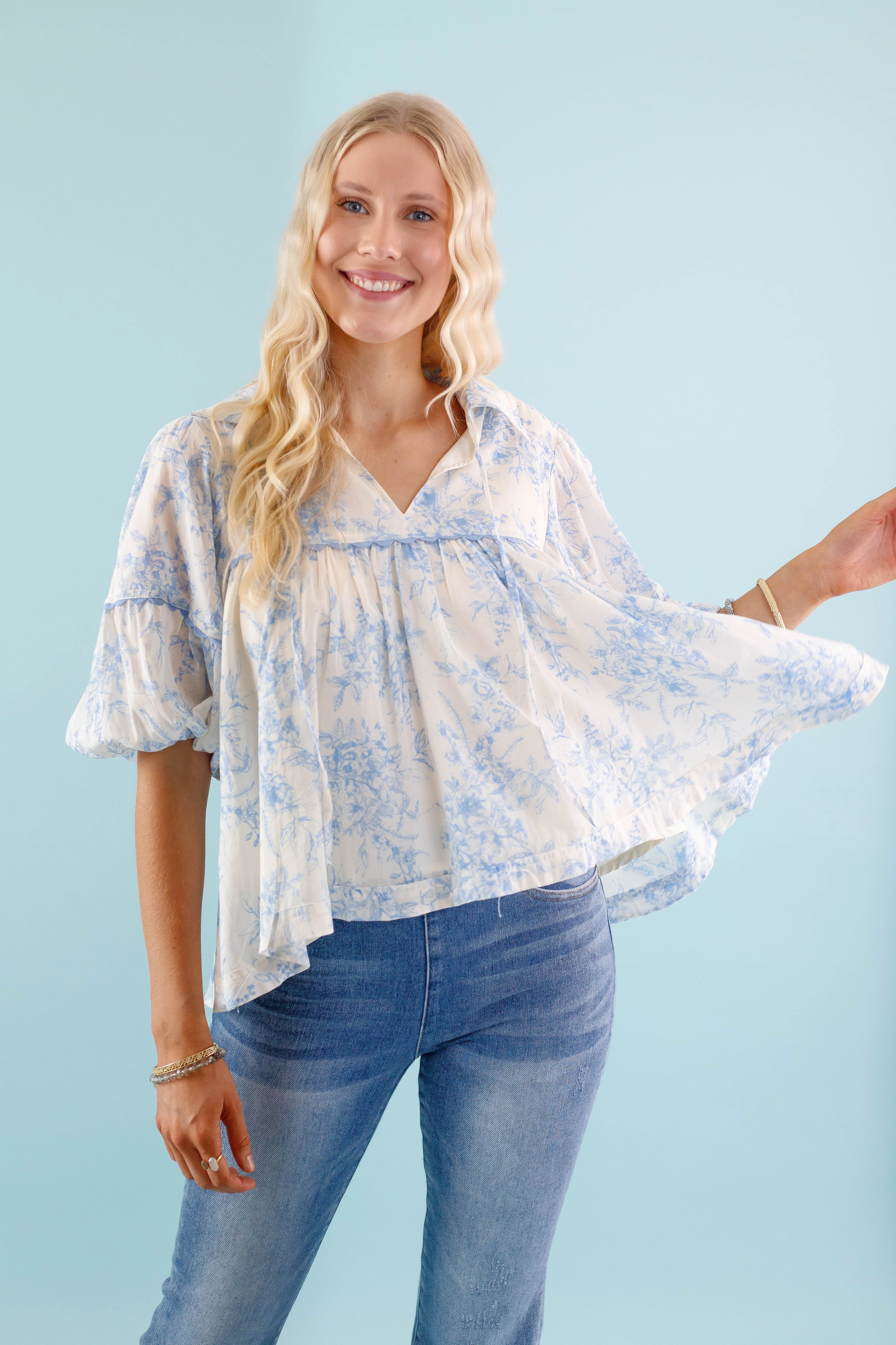 Reversible design Layered Sleeve RESTOCK: Listen To the Wind Blouse-Blue