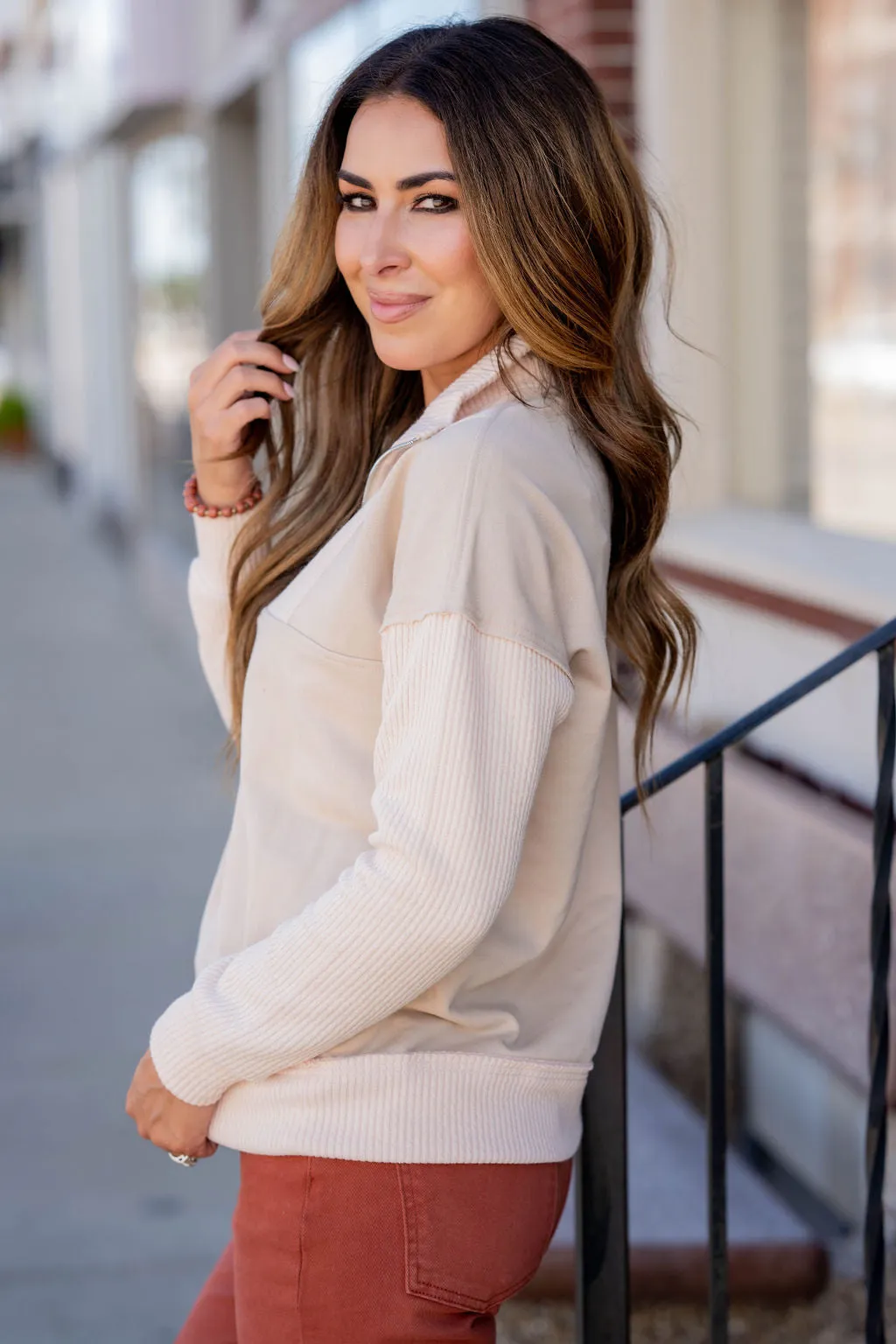 Ribbed Accents Pullover