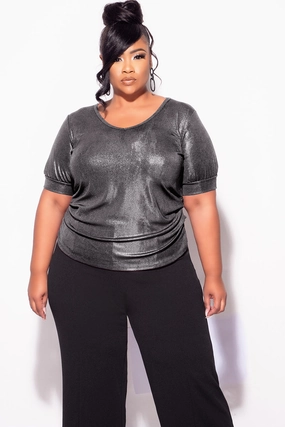 Final Sale Plus Size Top in Metallic Grey FrictionResistant Fabric