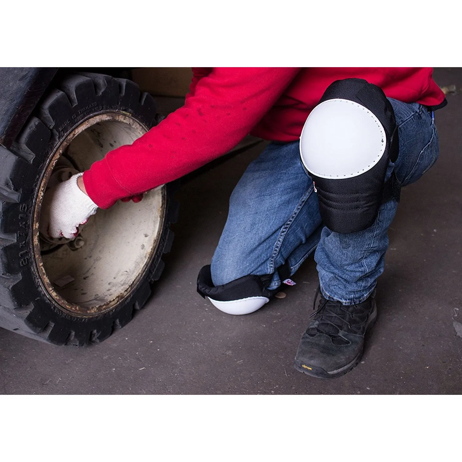 RK Safety Kneepad with White Hard Shell, Stitched Poly Cap