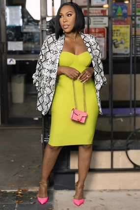 Casual Movement Stable Shape Robin Bandage Knit Pencil Skirt-Chartreuse