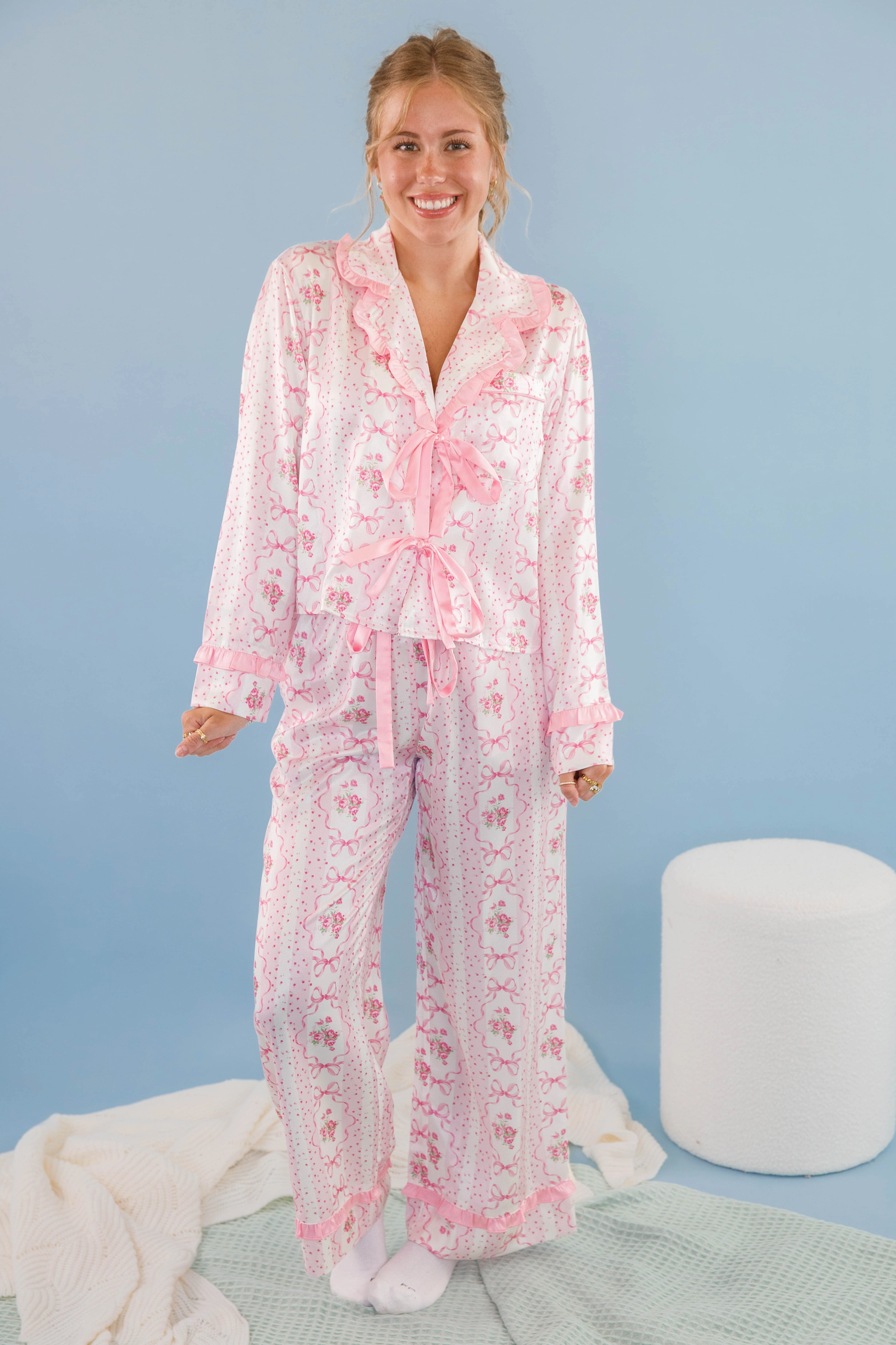 Adjustable Fit System Non Restrictive Cut Rom-Com Marathon Pajama Top