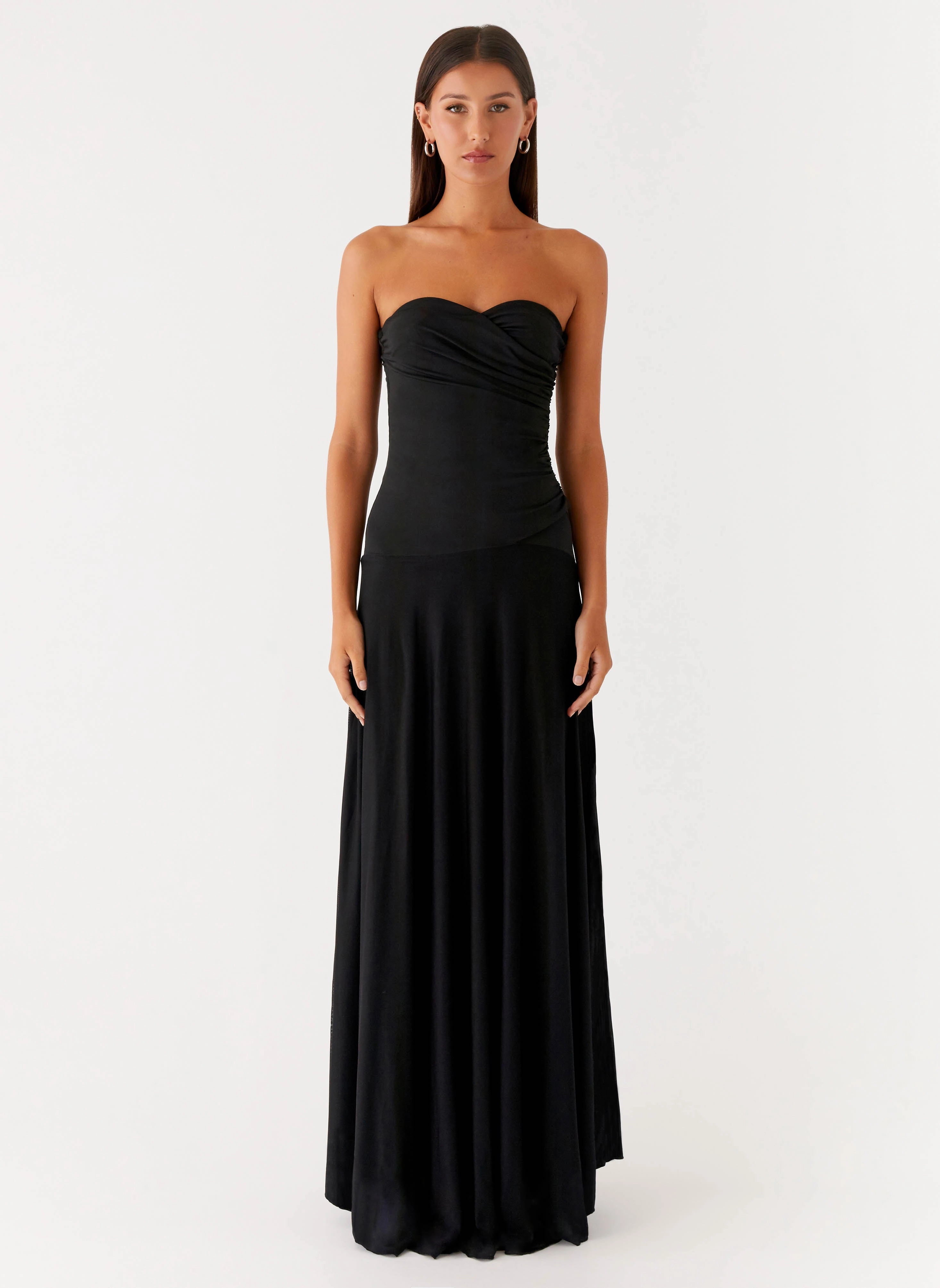 Ruben Maxi Dress - Black Chic Comfort Look Lace Ease