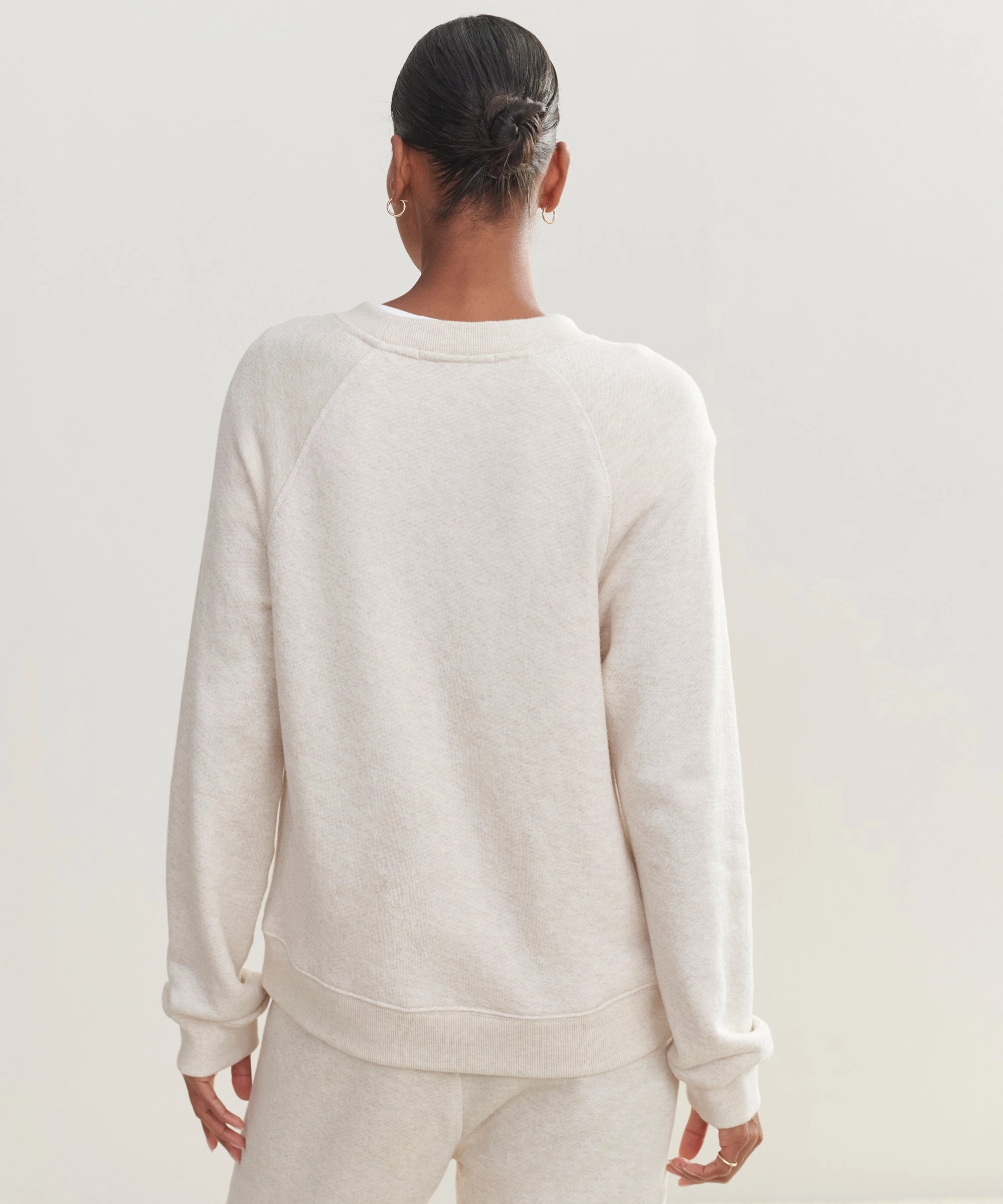 Saturday Sweatshirt Ribbed Hemline