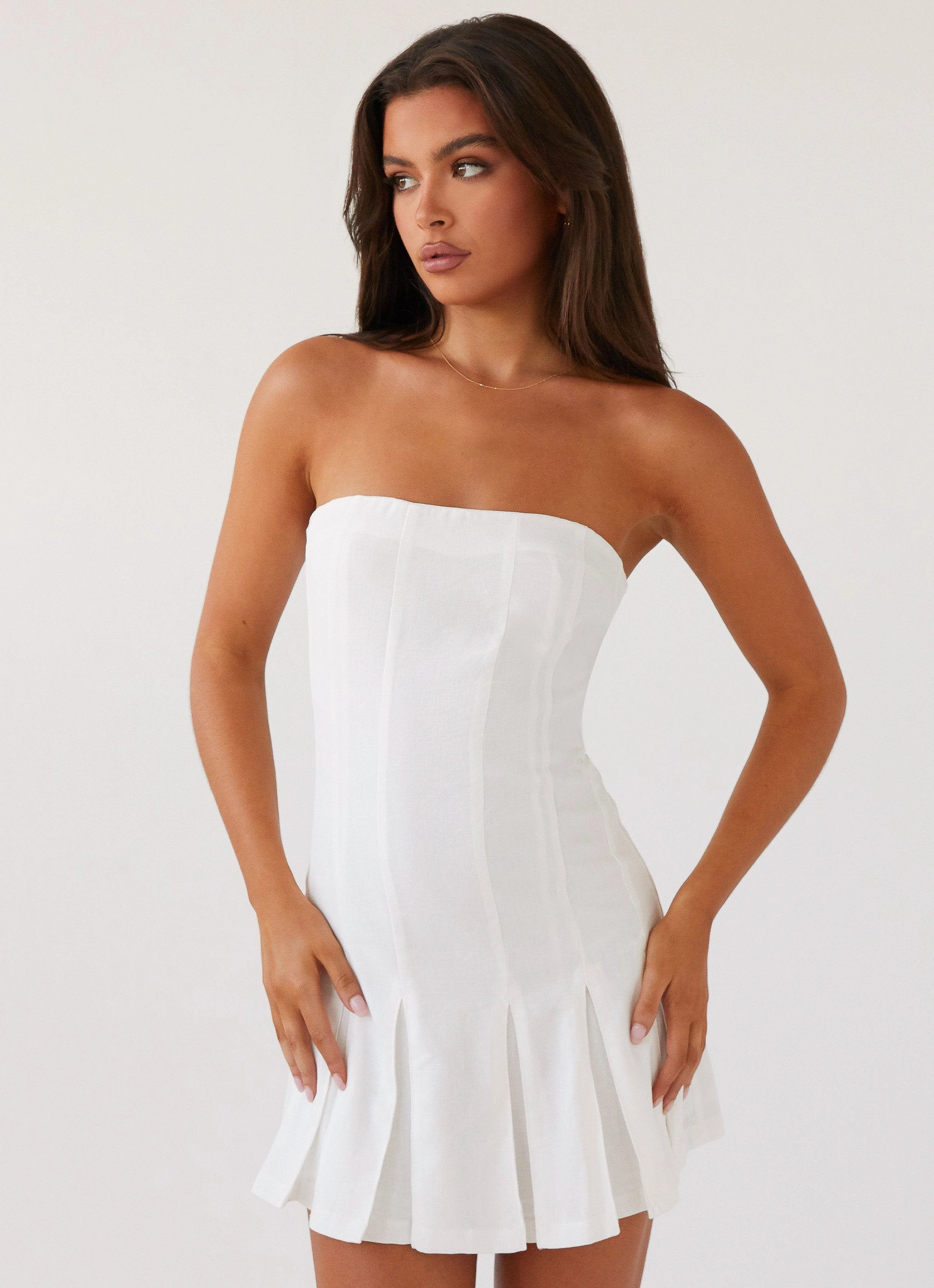 Saving Hearts Linen Mini Dress - White Silky Movement Side Slit