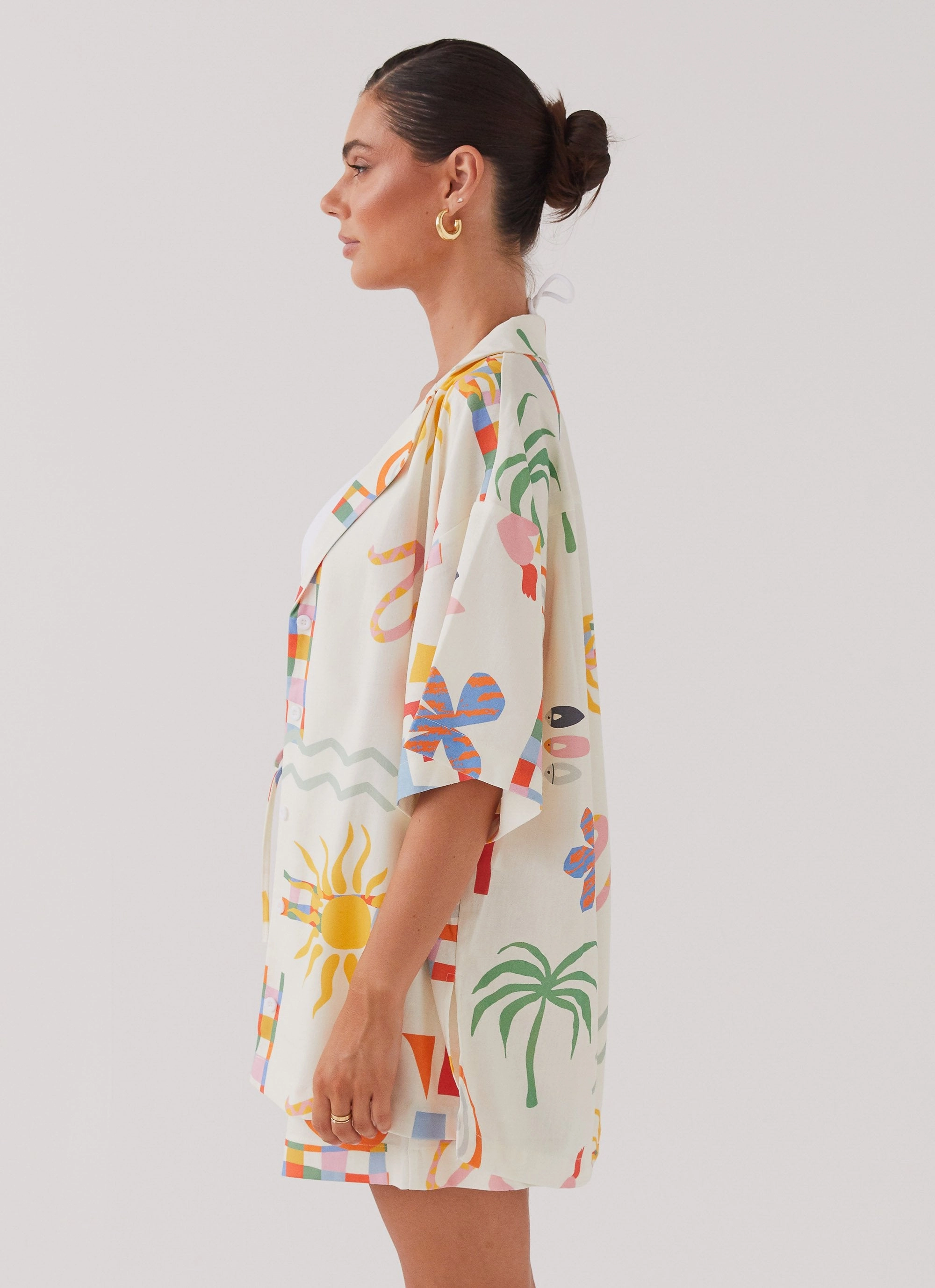 SlimSilhouette Monochrome Look Tallulah Linen Oversized Shirt - Summer Palm