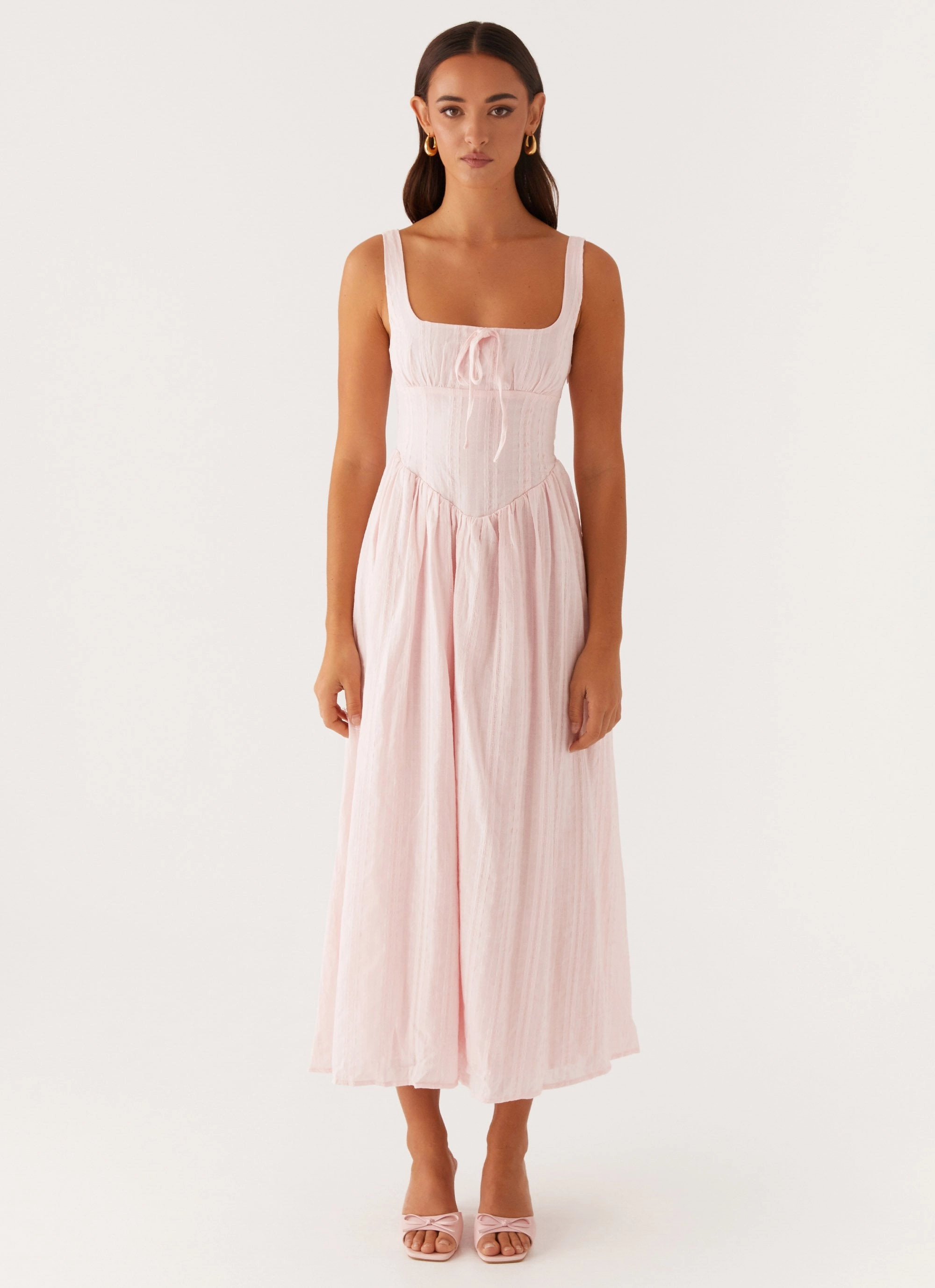 Pascuelle Midi Dress - Pink Elegant knee-length dress Mood Friendly