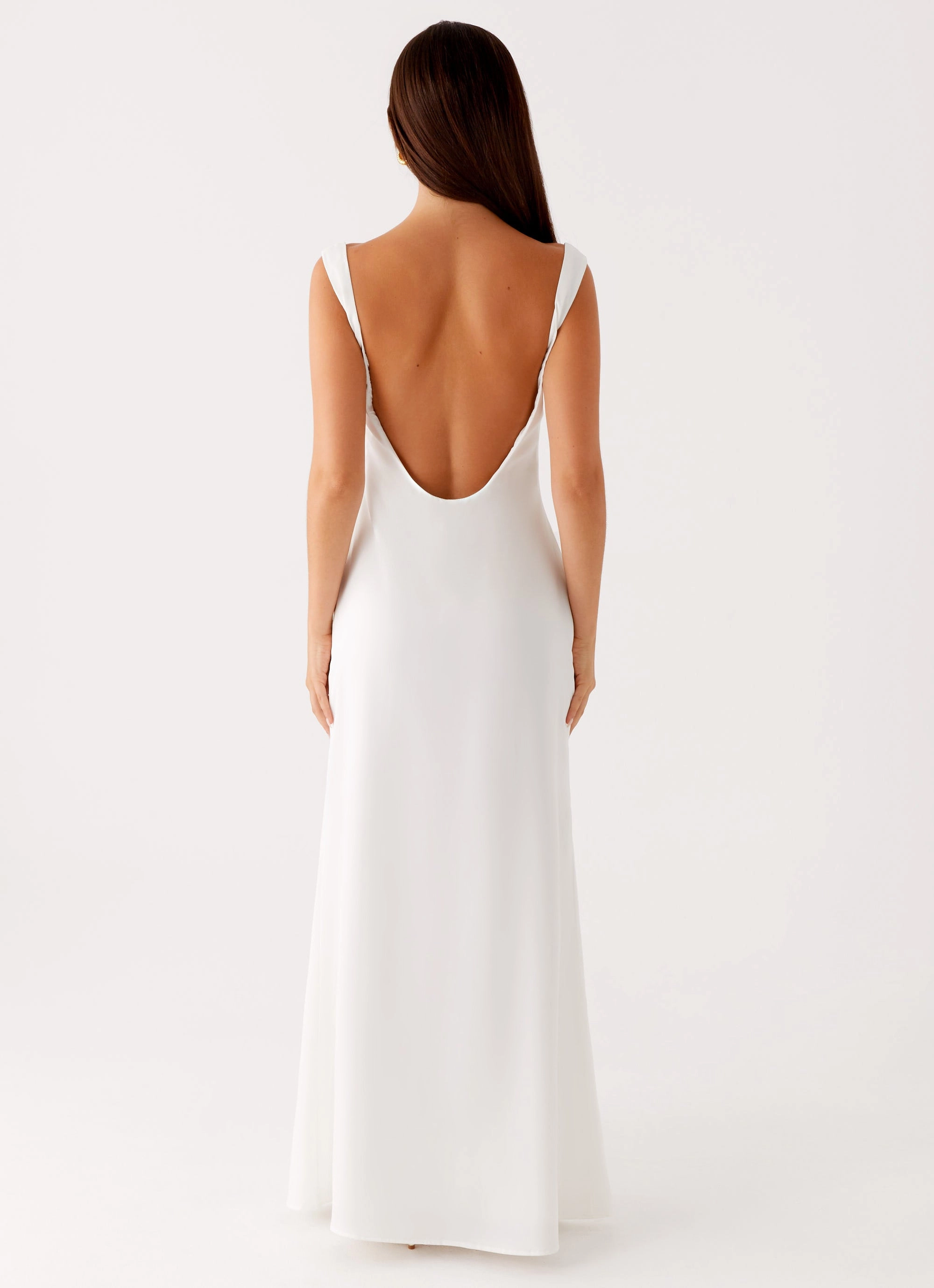Shyla Maxi Dress - Ivory Charming Design