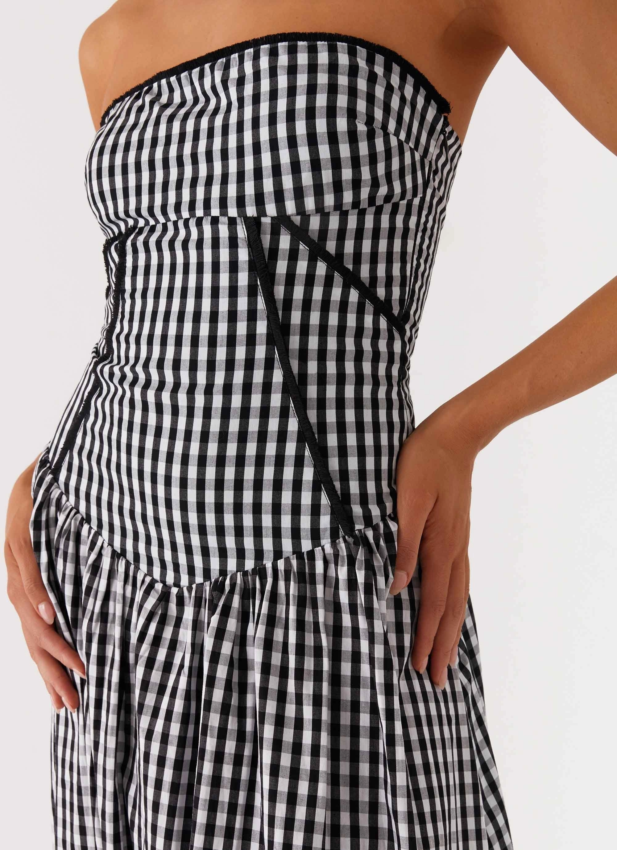Larnie Midi Dress - Black Gingam Odor-Control Fresh Combo