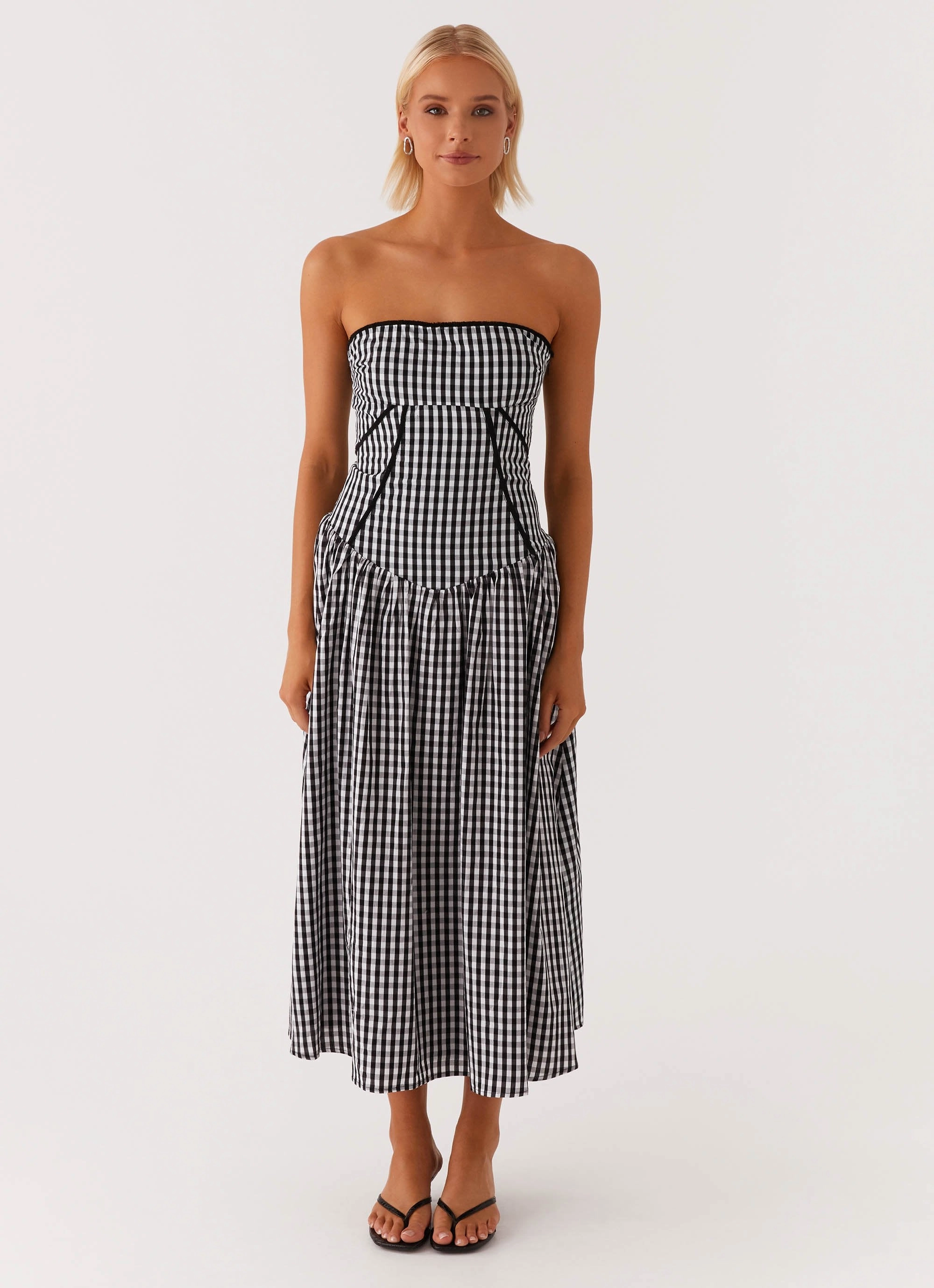 Comfy Yet Stylish Larnie Midi Dress - Black Gingam