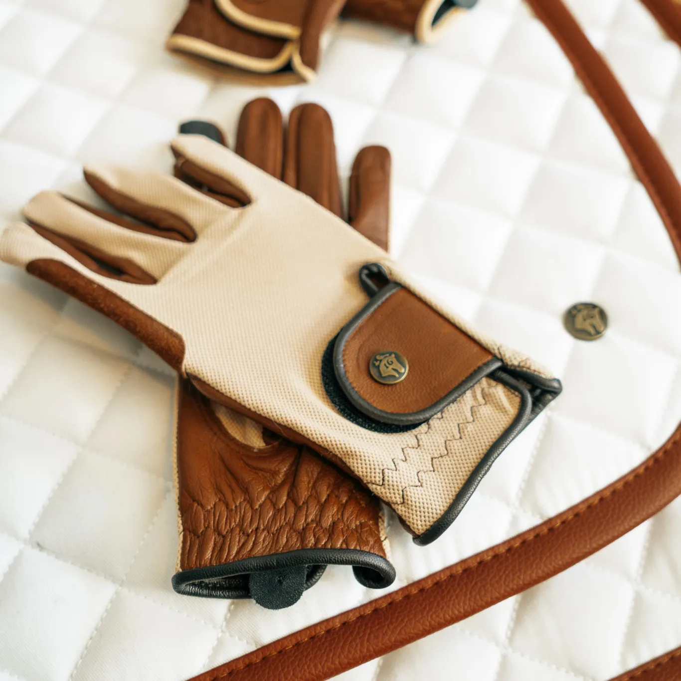 Sixteen Cypress Riding Gloves, Oat & Cognac