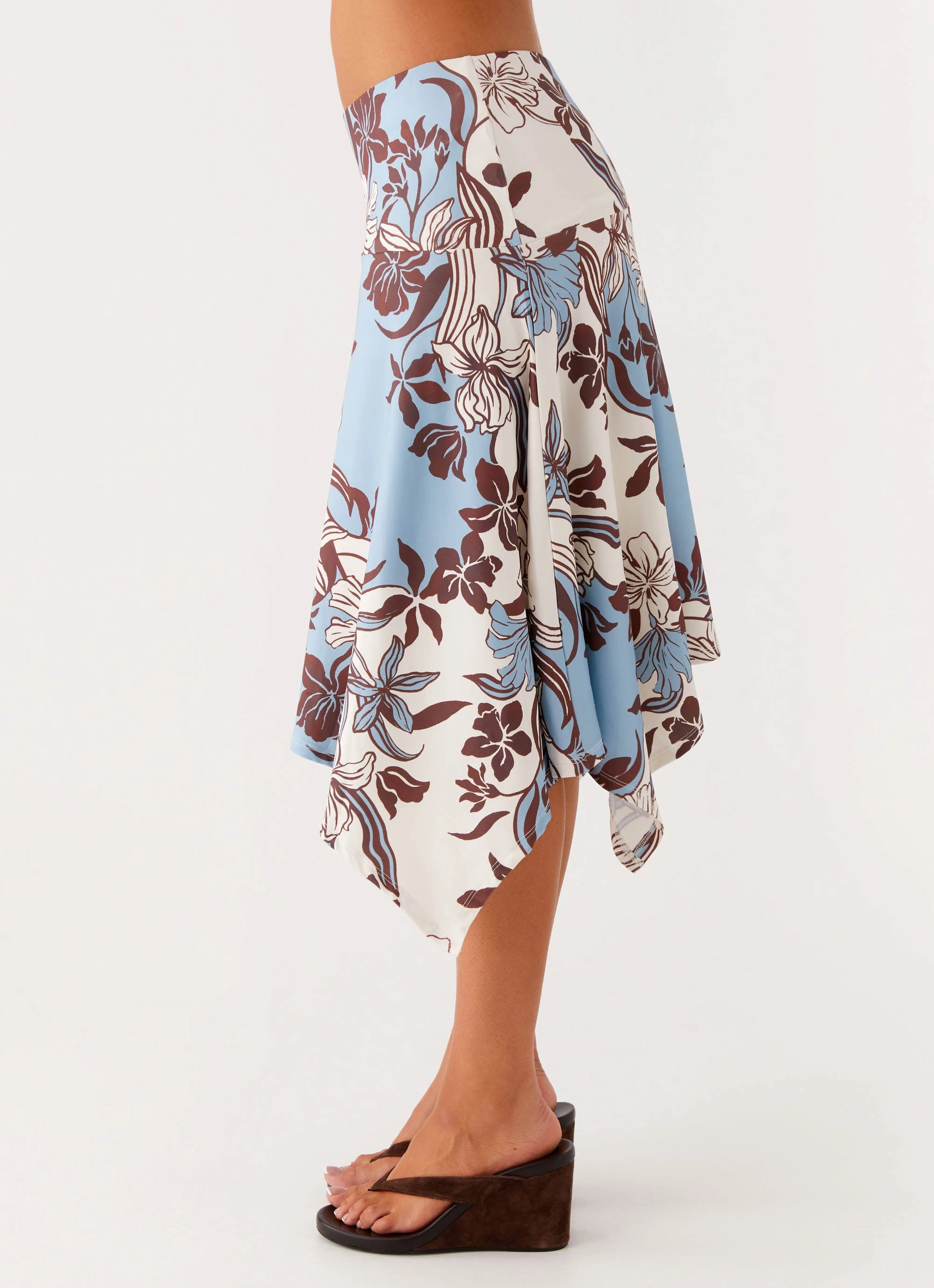 Cozy Essentials Skye Midi Skirt - Bluewood Blossom