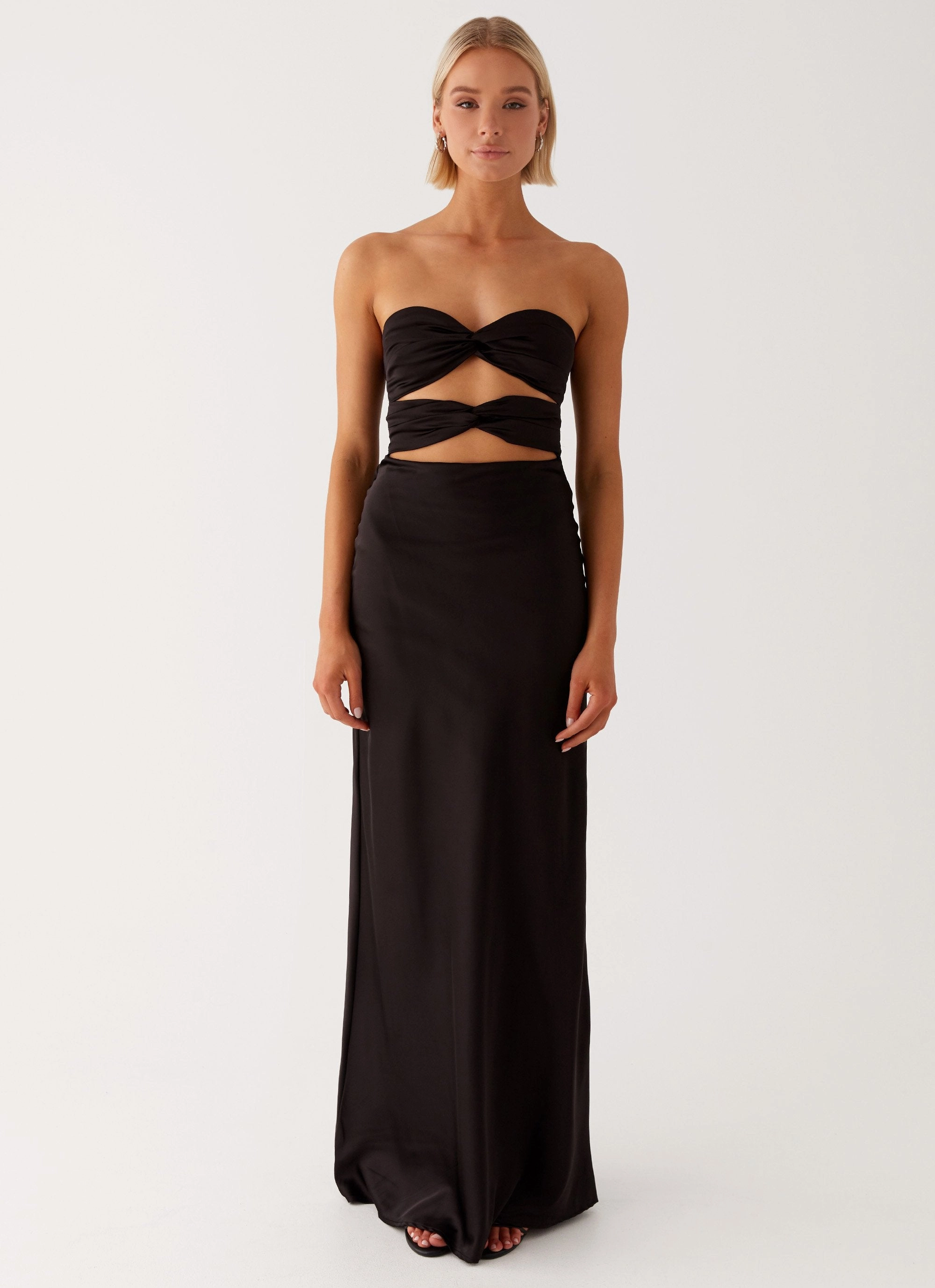 Noble Glow Lightweight warm-weather dress Tianna Strapless Maxi Dress - Black