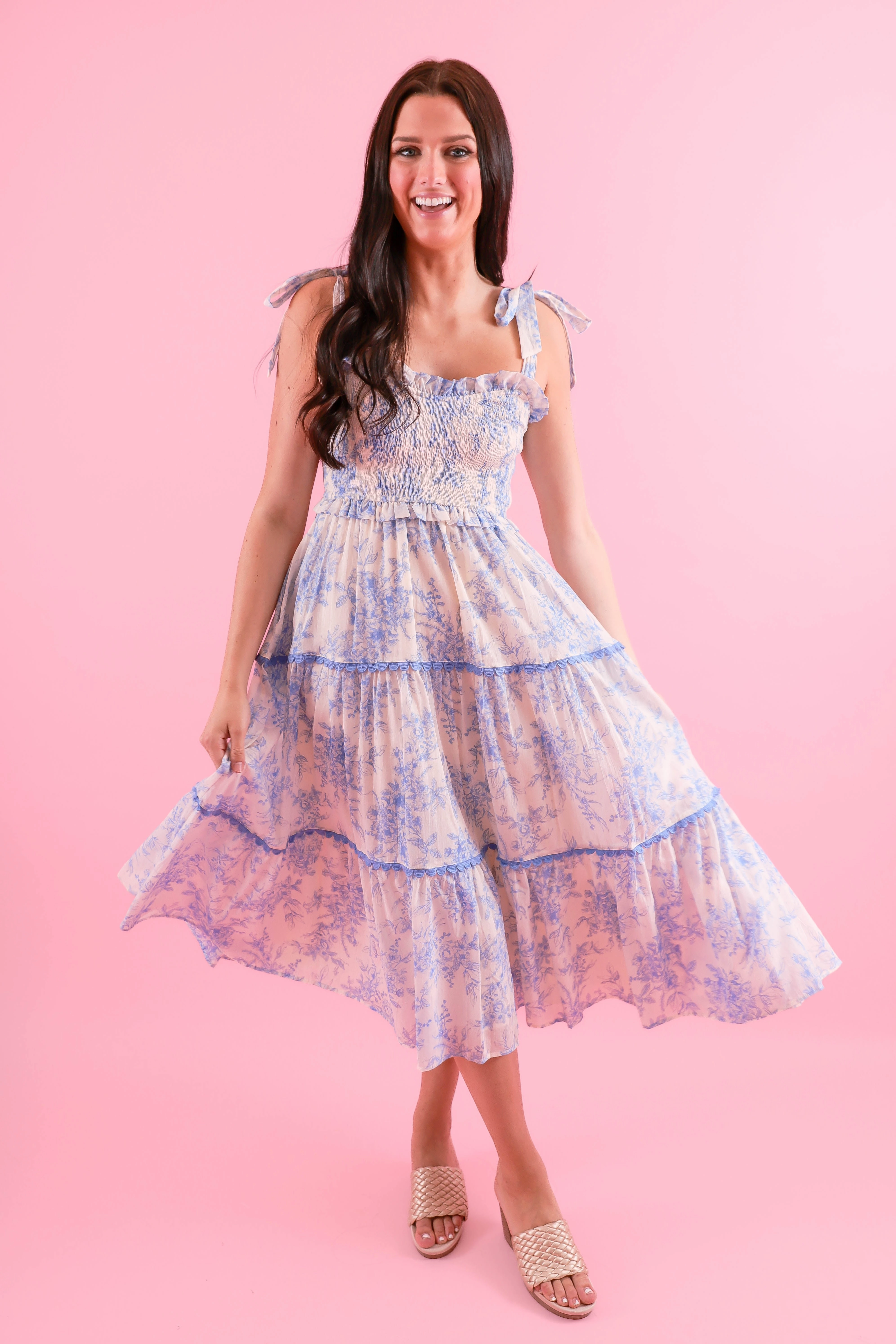 and Effortless fit dress. RESTOCK: A Beautiful Feeling Midi Dress-Blue