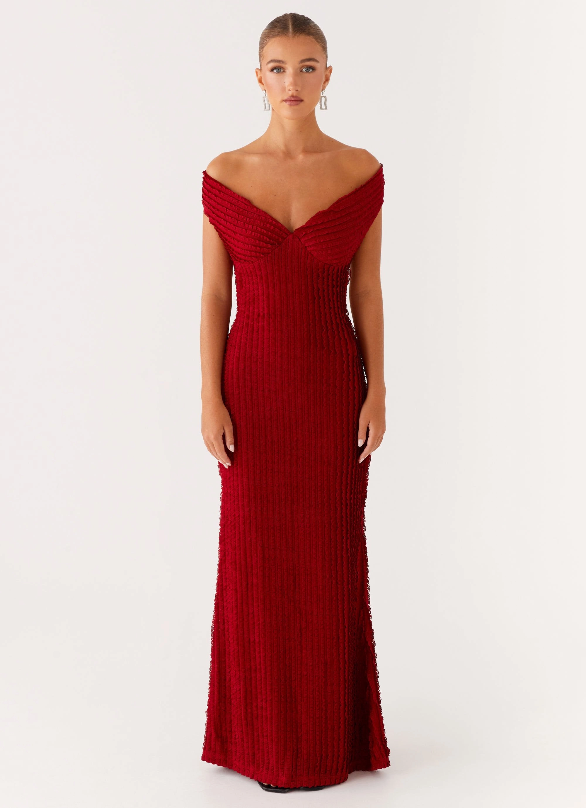 Chantelle Maxi Dress - Red Feminine Cut
