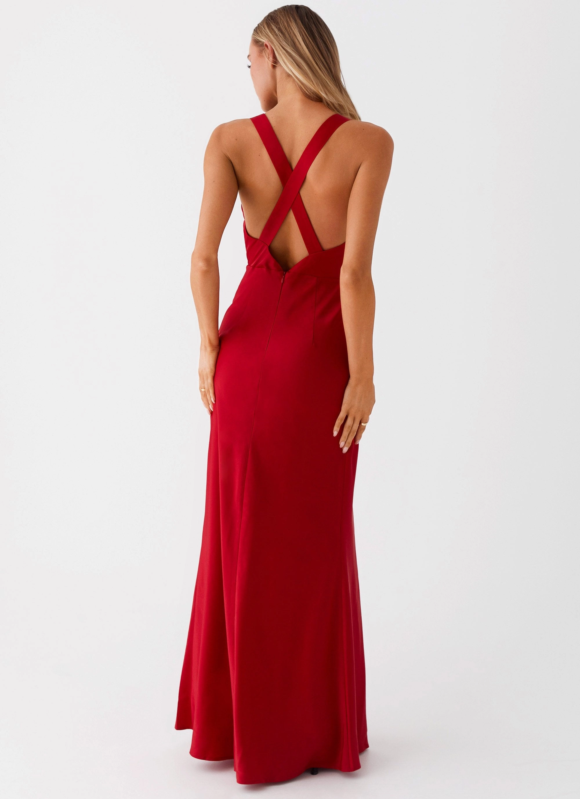 Slyvia Maxi Dress - Red Silk Flow Slim Shape