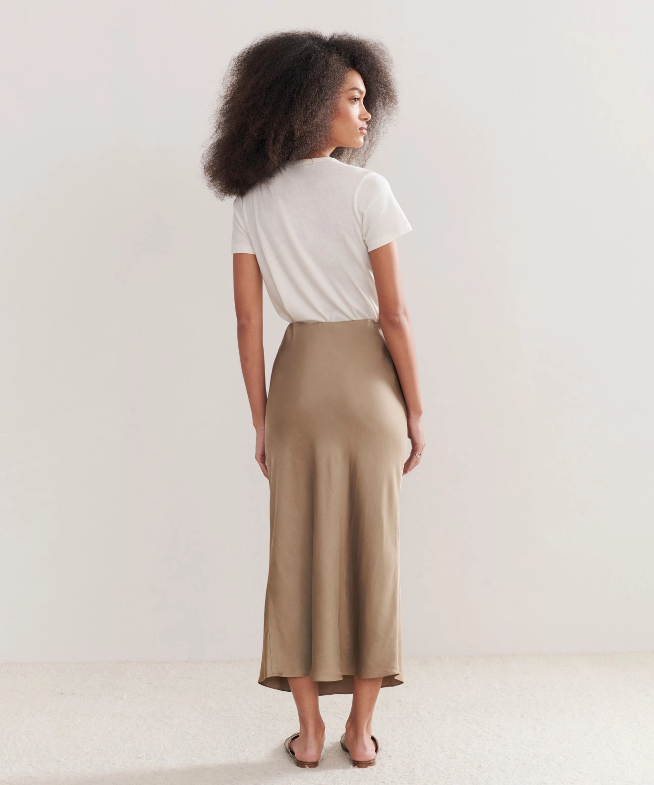 Moisture Wicking Technology Trendy Look Sawyer Slip Skirt