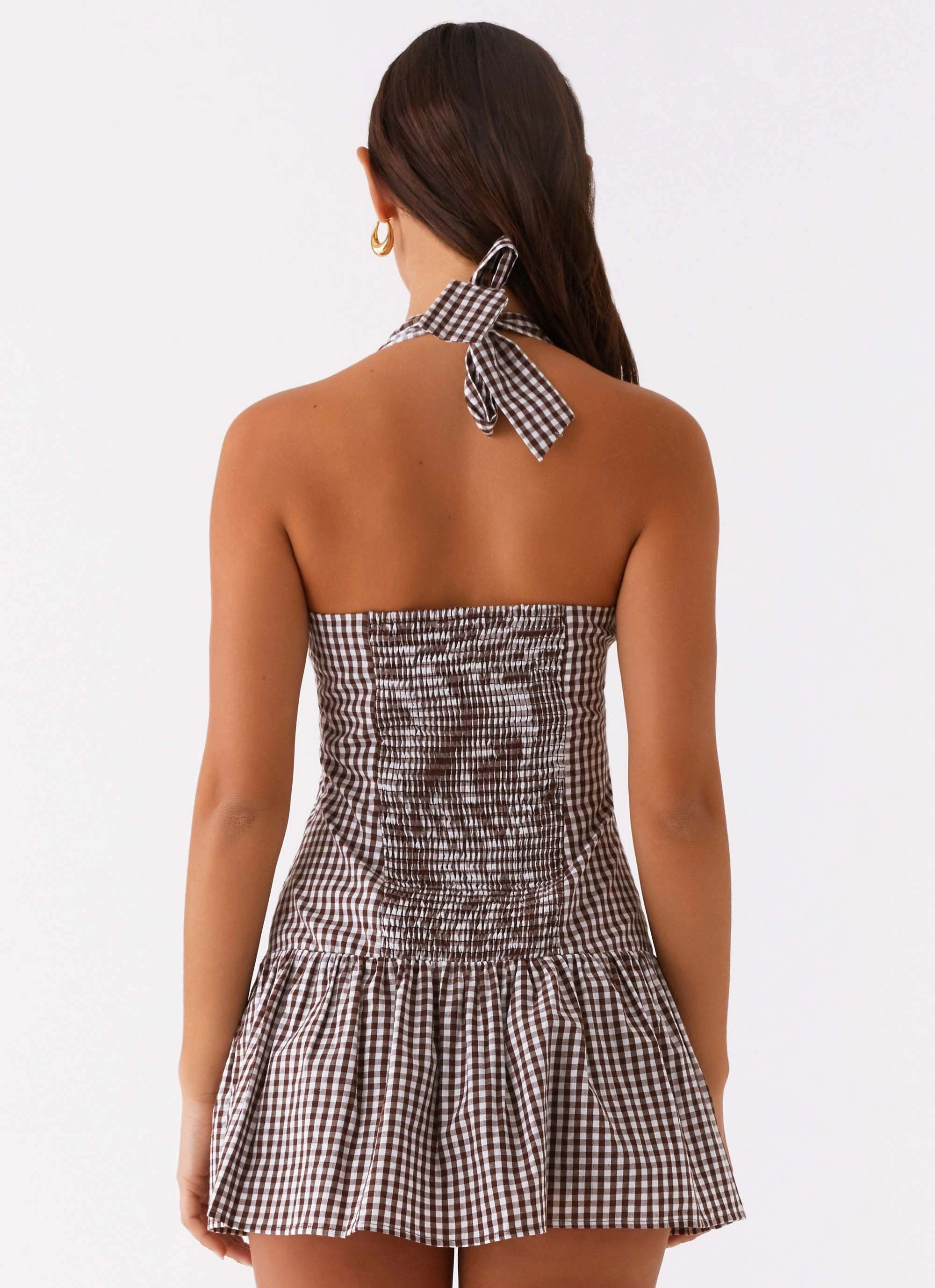 Easy Wrap Fit Mood New Look Shirred Halter Mini Dress - Chocolate Gingham