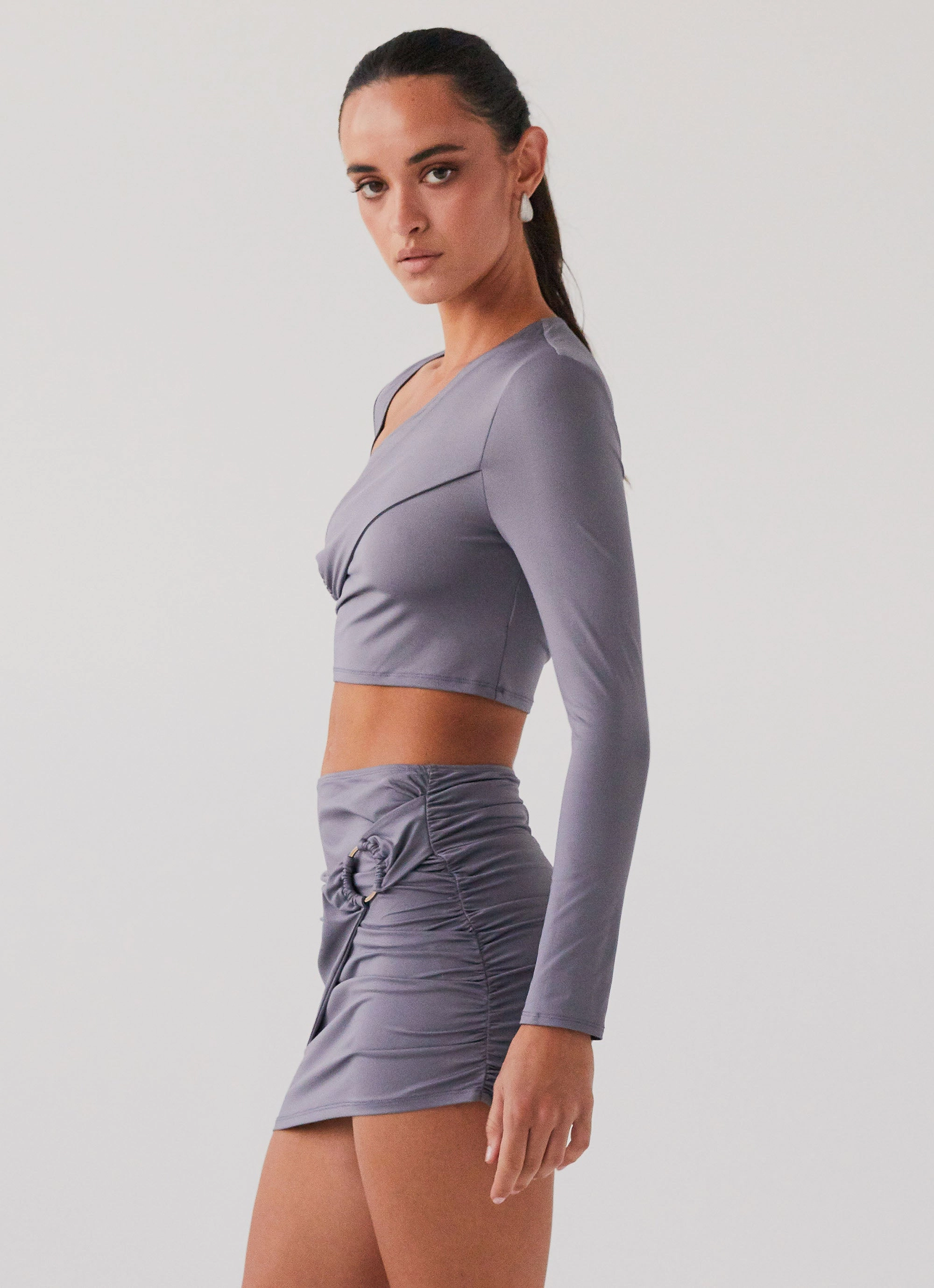 Weight Distribution System Travel Ready Smoke Bomb Long Sleeve Top - Slate