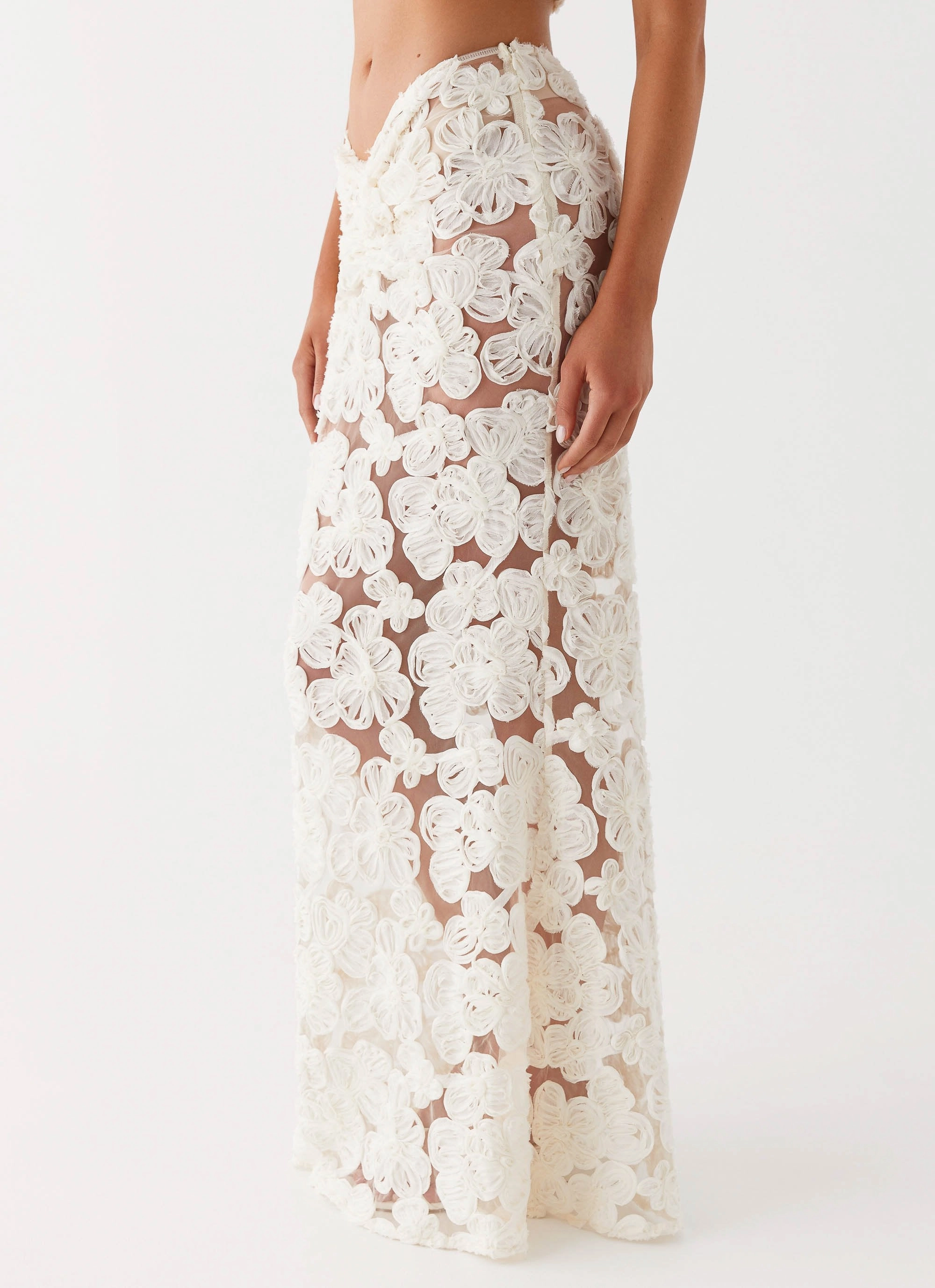 Breathable Comfort Fiorella Floret Maxi Skirt - Ivory