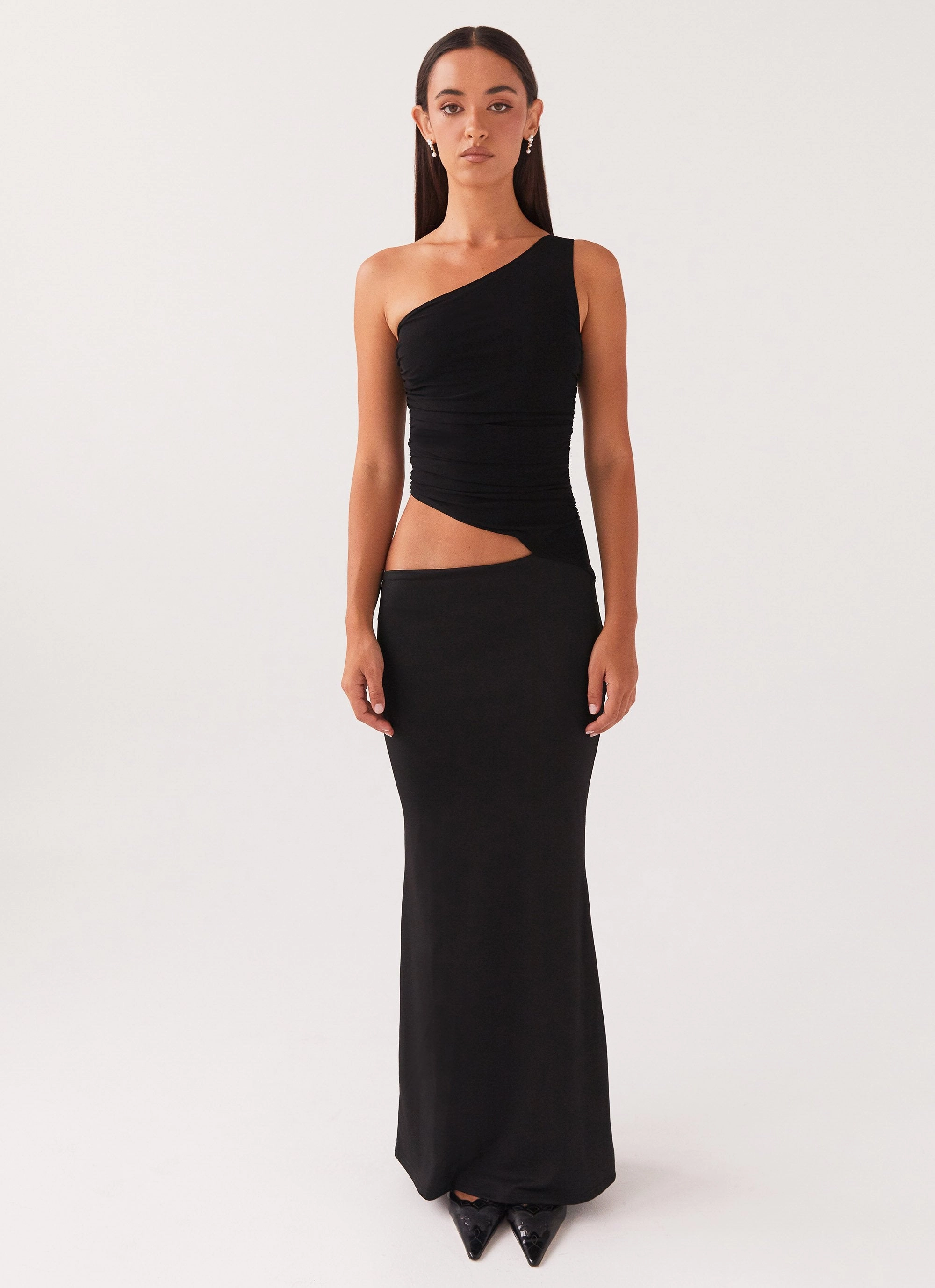 Tailored Elegance Cozy Comfort Seranella One Shoulder Maxi Dress - Black