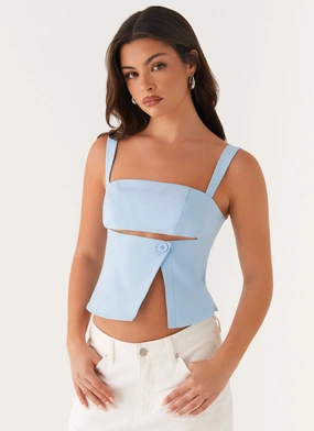 FlatlockSeamTechnique NonChafeCollarTech Pia Cut Out Top - Pastel Blue