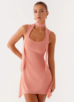 Hudson Mini Dress - Peach Style Ease Comfy Detail