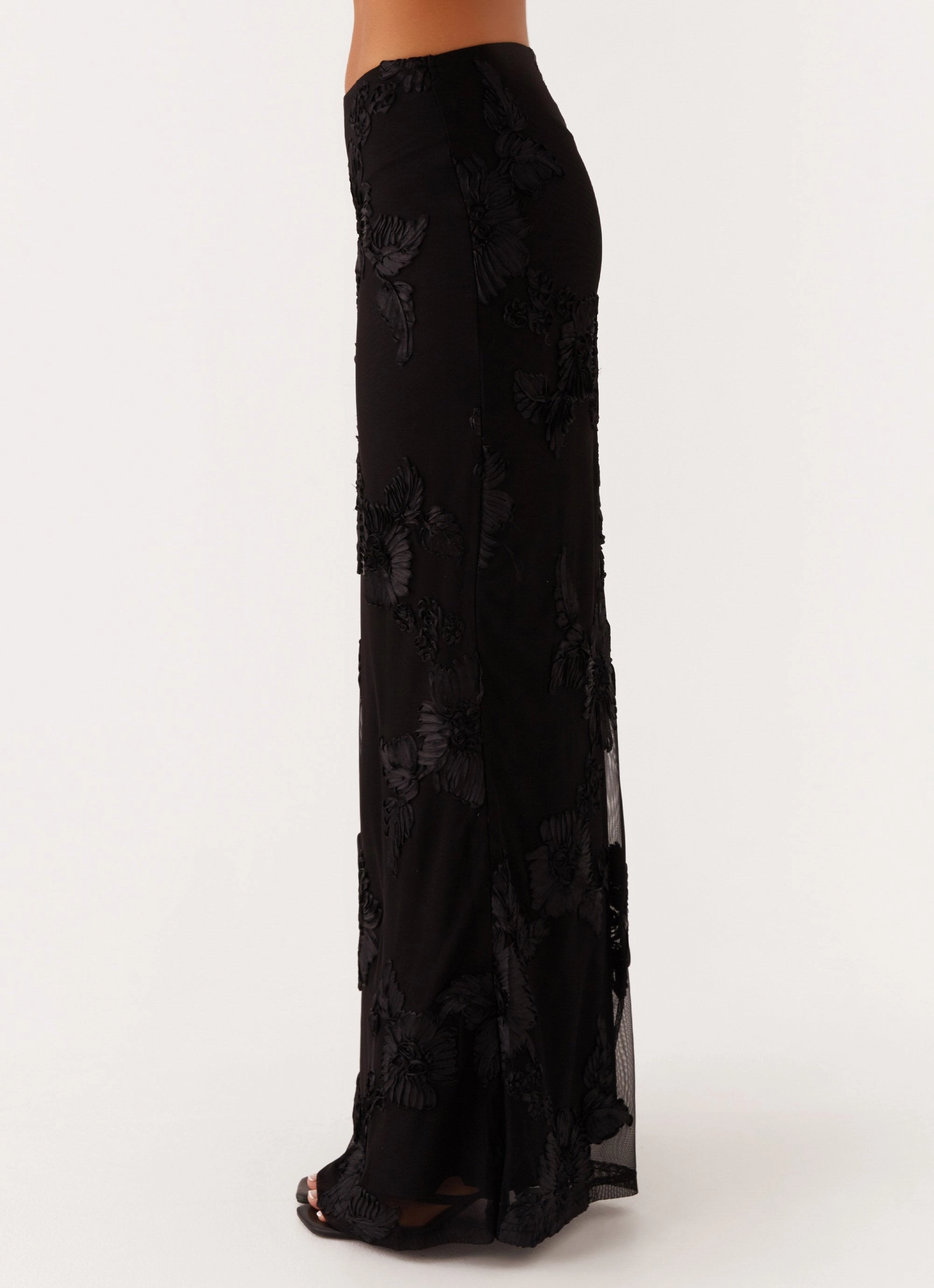 Radiate Maxi Skirt - Black Outdoor Adventure Comfortable Cut