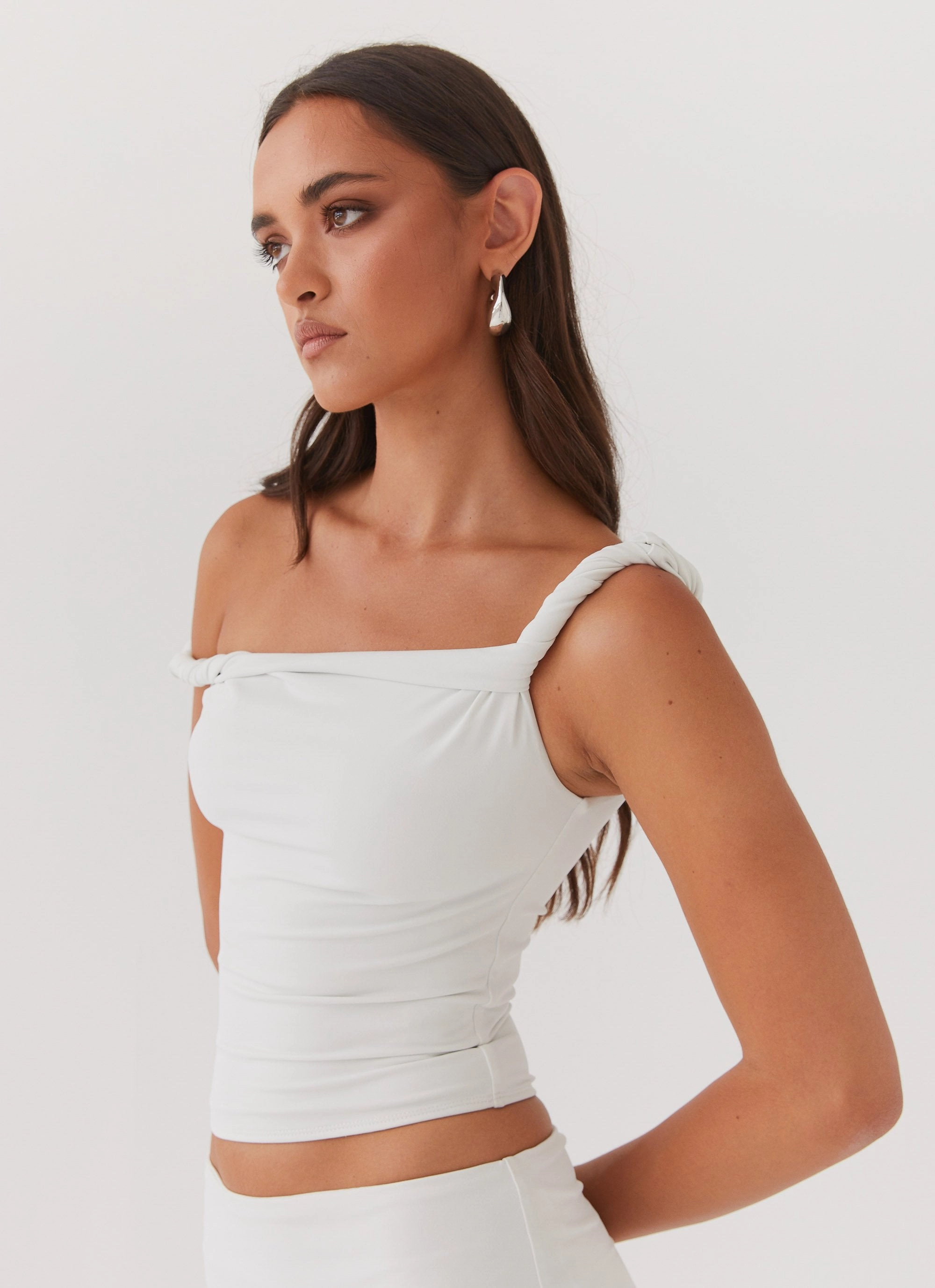 Garment Washed Finish AntiStatic Weave Solace Soul Twist Shoulder Top - Ivory