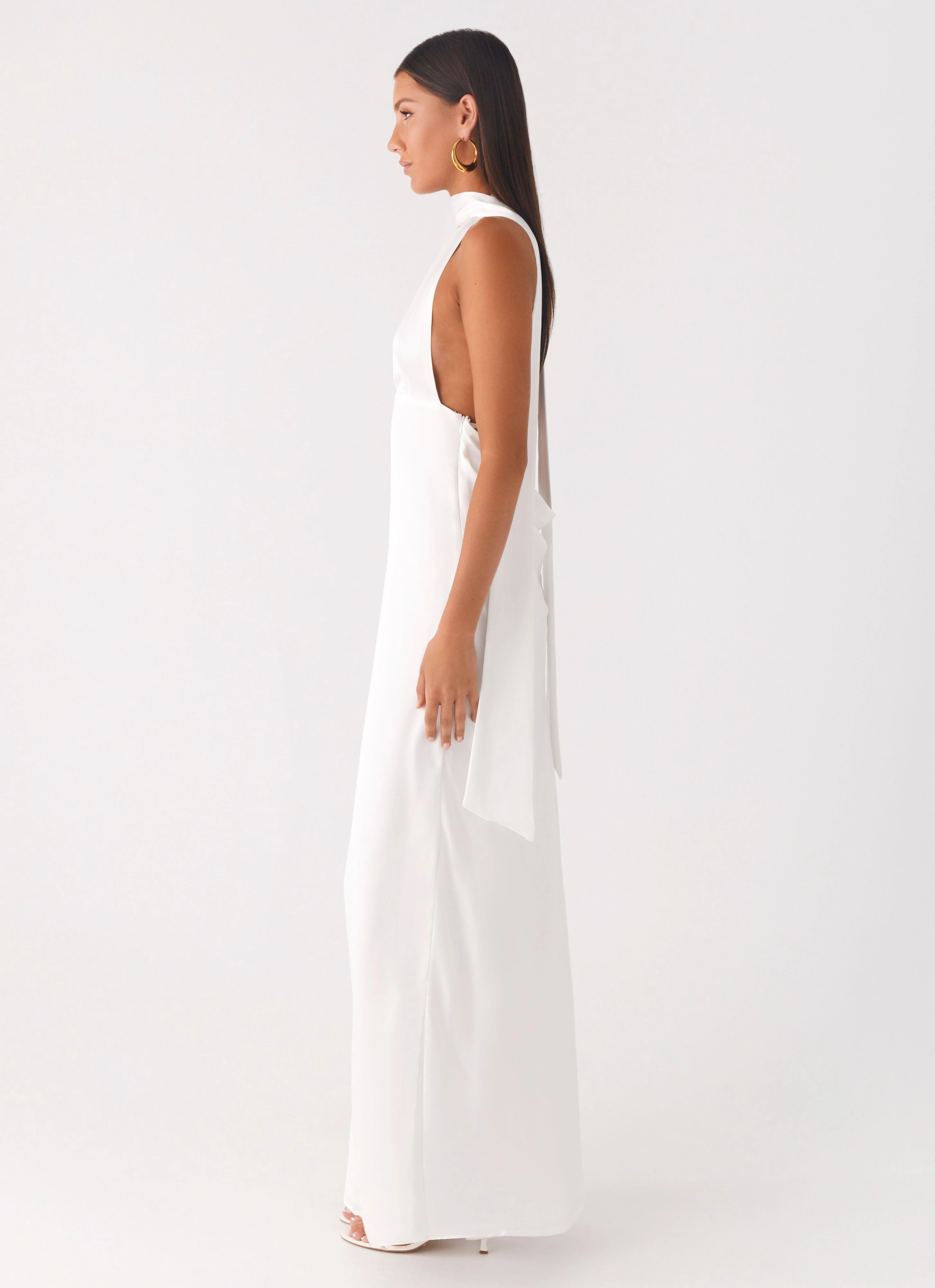Sheer Element Alicia Satin Halter Maxi Dress - White