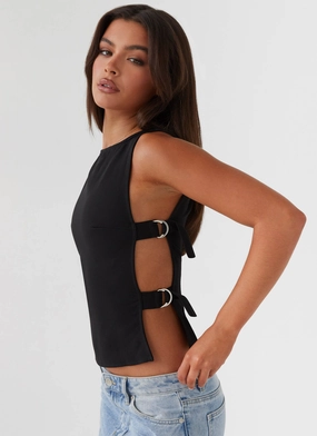 Non Restrictive Mobility Luxurious Feel Cherish You Buckle Top - Shadow