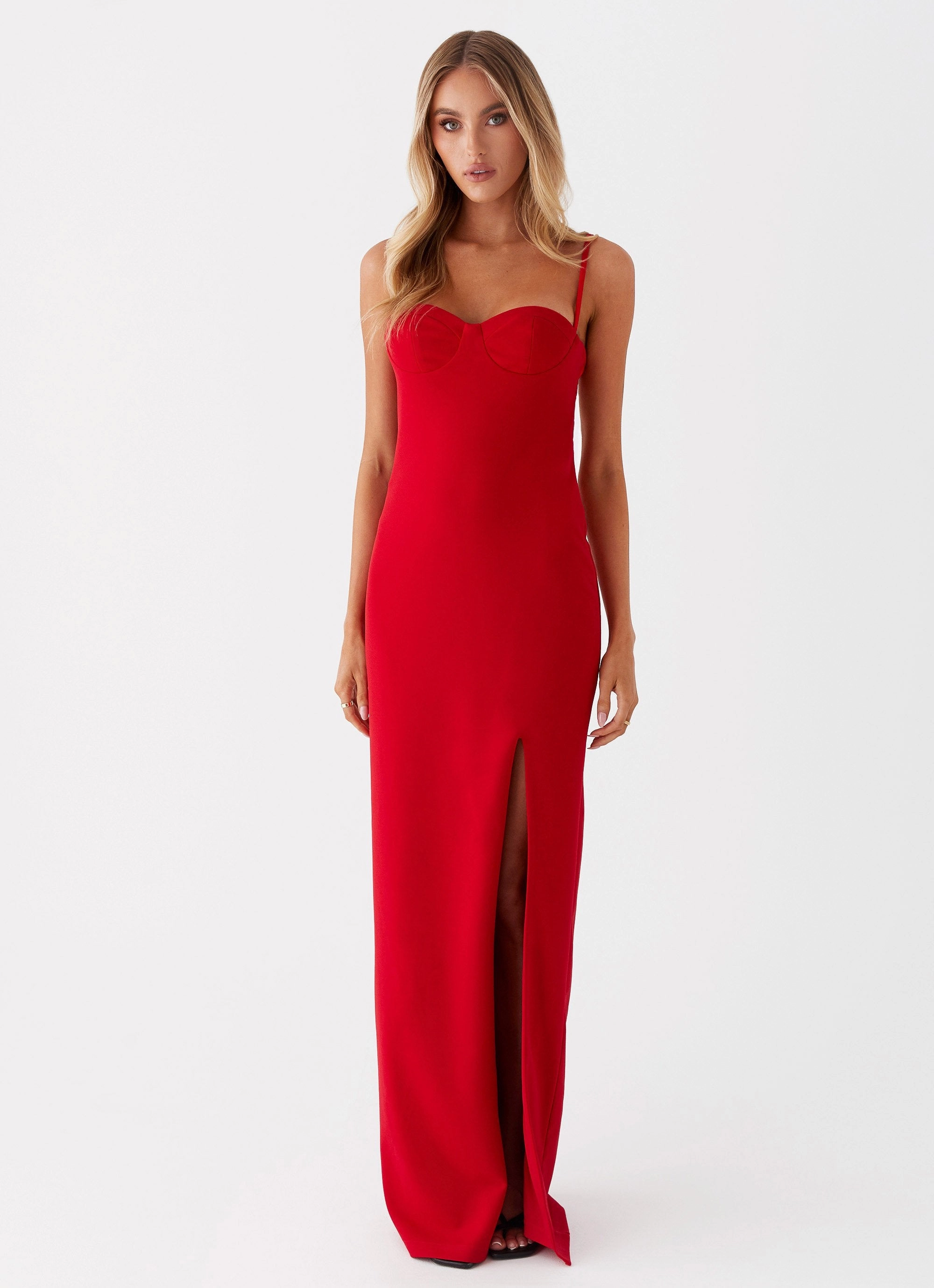 Chic Waist All Season Style Stefanie Maxi Dress - Red