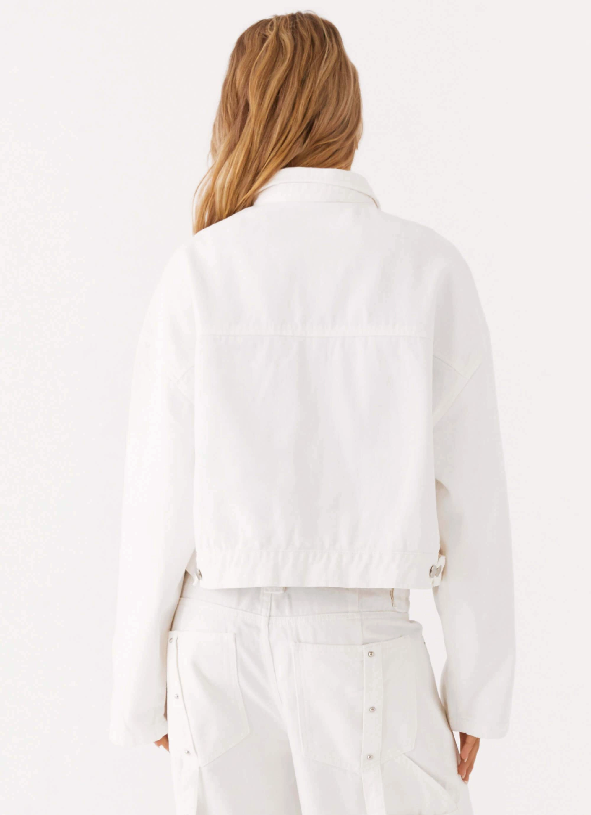 Outdoor Activity Flex Fit Fabric Stormy Oversized Denim Jacket - White