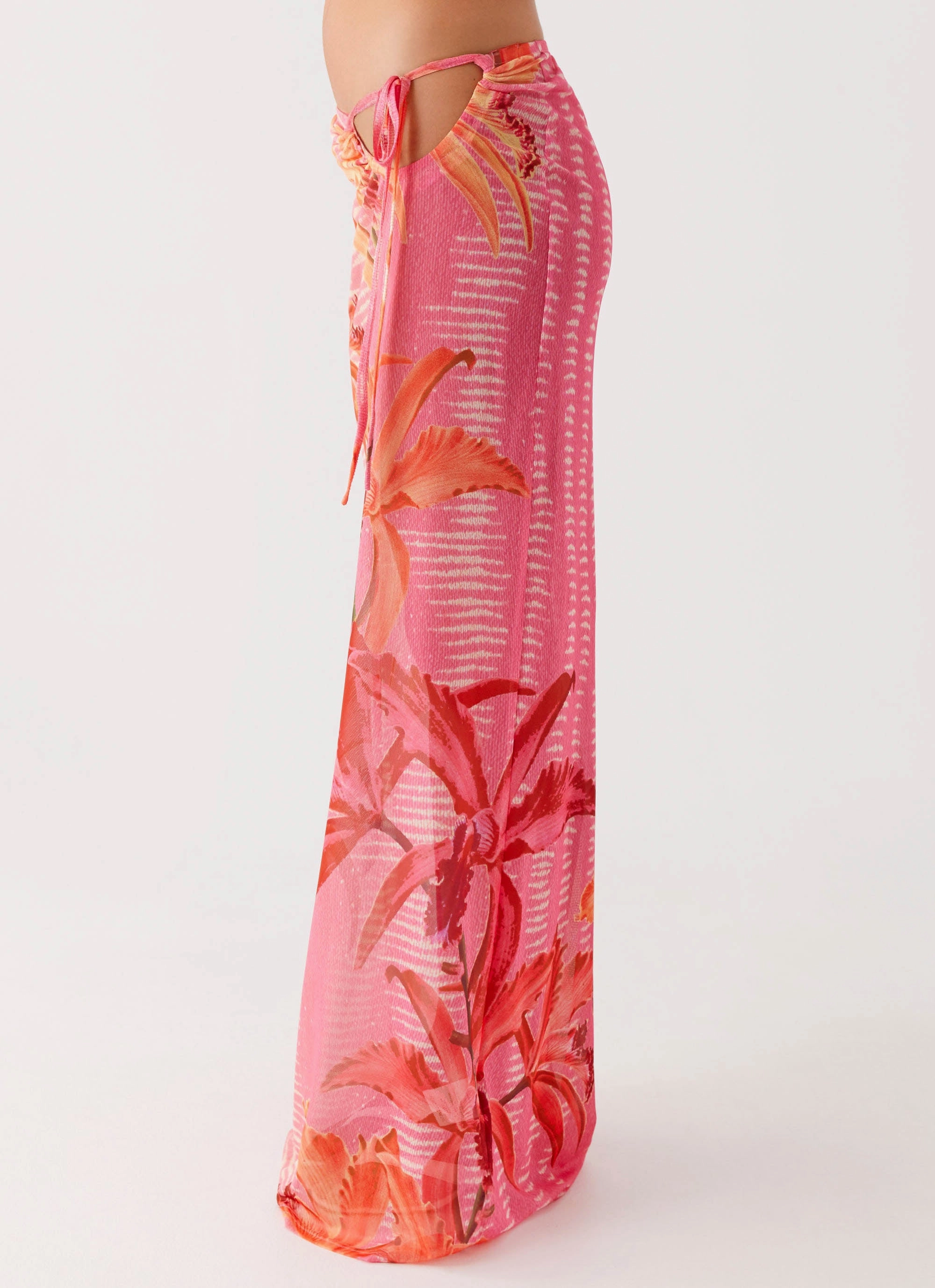 Fashion-Forward Flatlock Seams Jovani Maxi Skirt - Tropical Pink Print