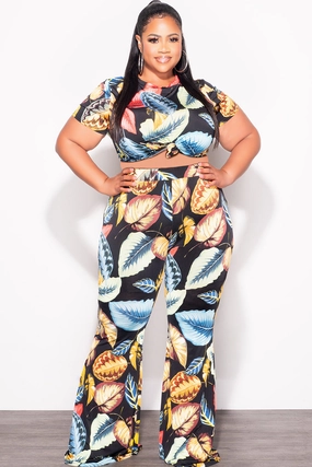 Tough Materials Versatile Layering Final Sale Plus Size 2pc (Knotted Top & Palazzo Pants) Set in Black Palm Print