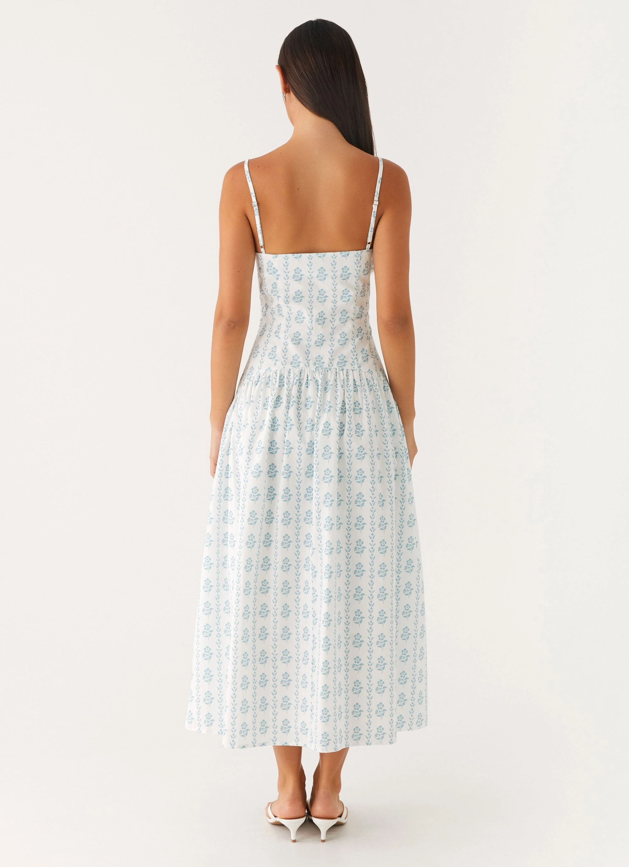 Chic Ensemble Amelie Midi Dress - Sweet Daydream Print