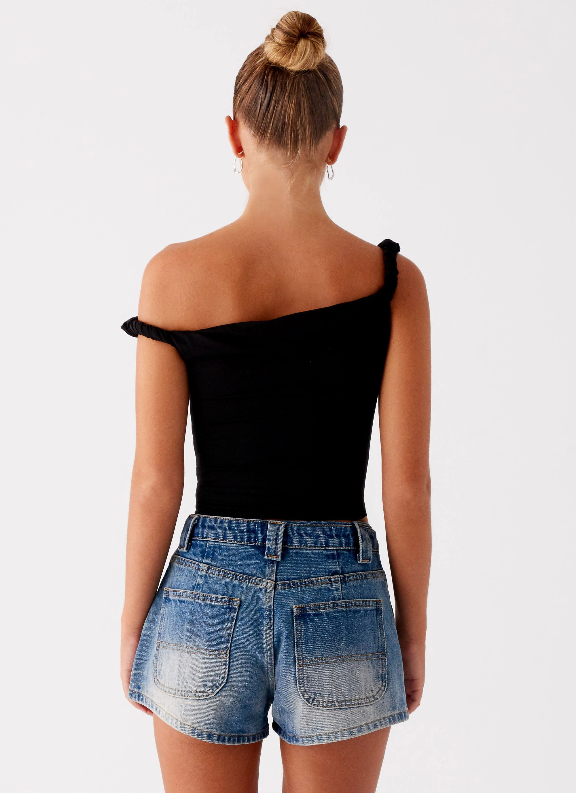 No Iron Frida Denim Shorts - Vintage Wash Blue
