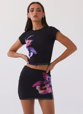 Everyday Comfort Non Irritating Tags Sunset Bliss Mesh Mini Skirt - Cosmo Floral