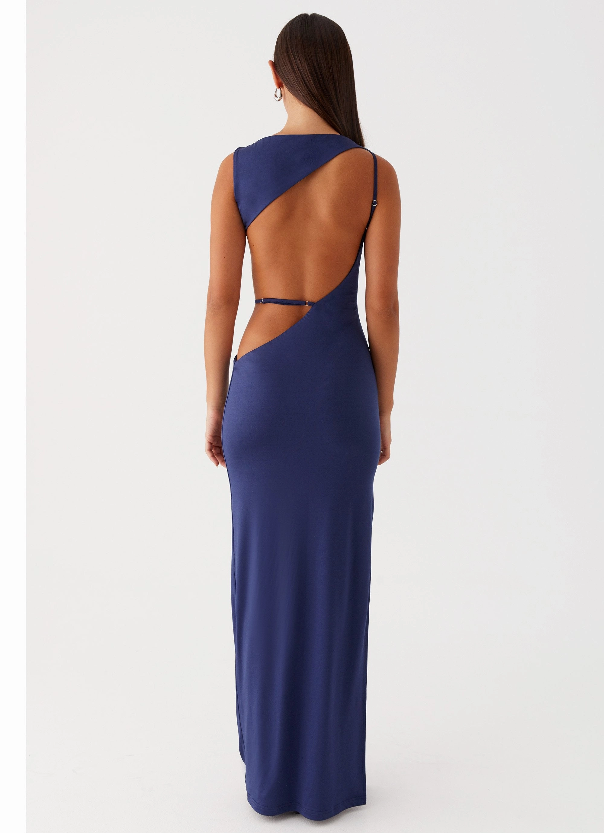 Balanced Lines Bright-colored piece Sutton Maxi Dress - Navy