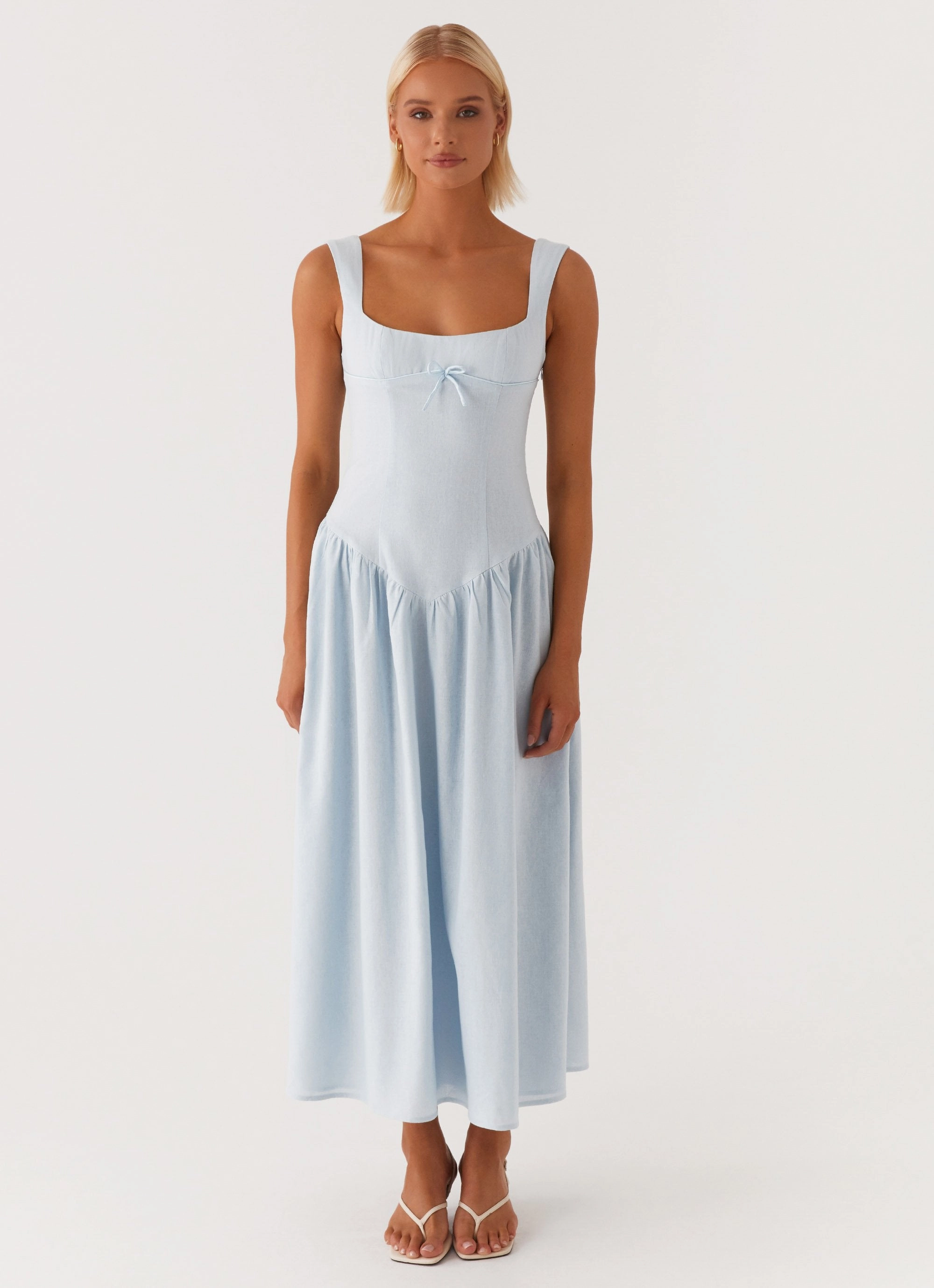 Feminine Style Casual day-to-night piece Suzie Midi Dress - Blue