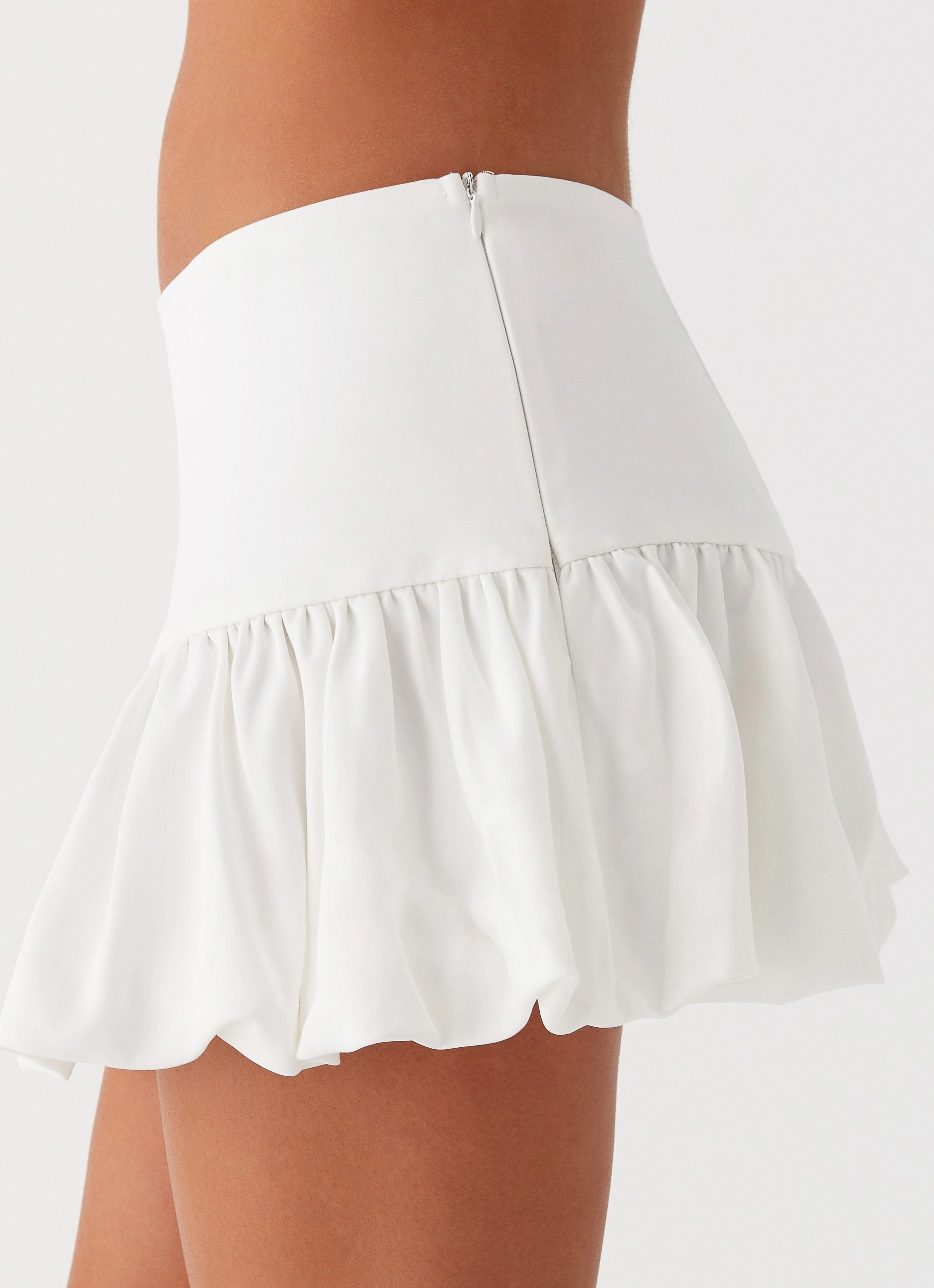 Slim Fit Design No Bunching Sweet Thing Bubble Hem Mini Skirt - White